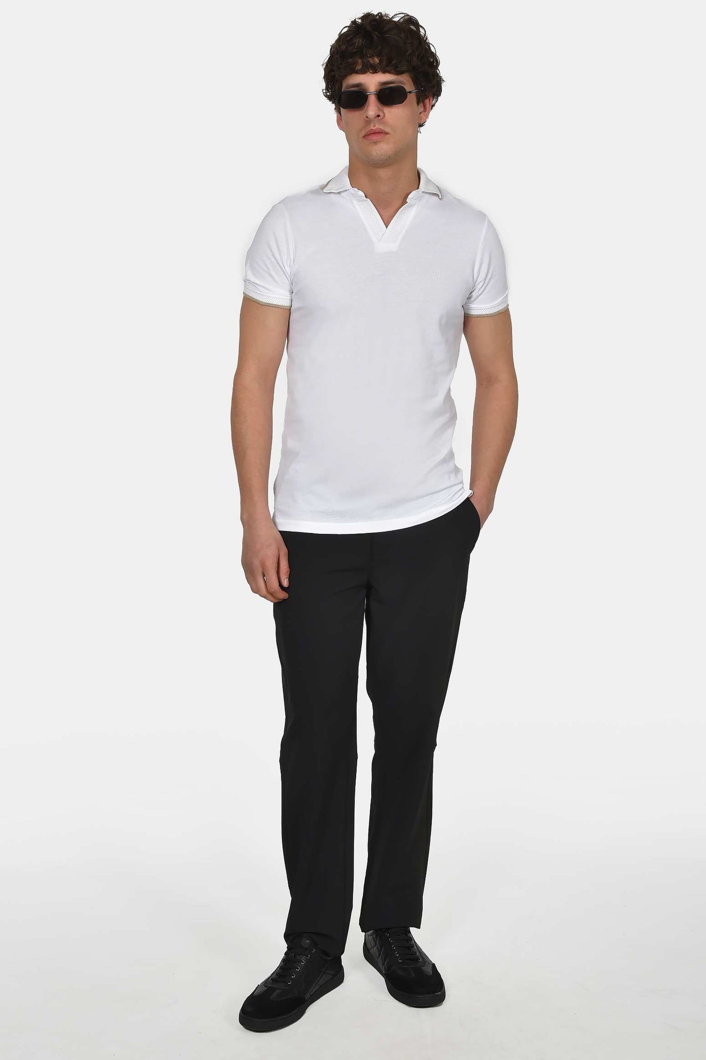 ανδρική-μπλούζα-polo-από-100%-βαμβάκι-normal-fit-με-ανοιχτό-γιακά-και-textured-λεπτομέρεια