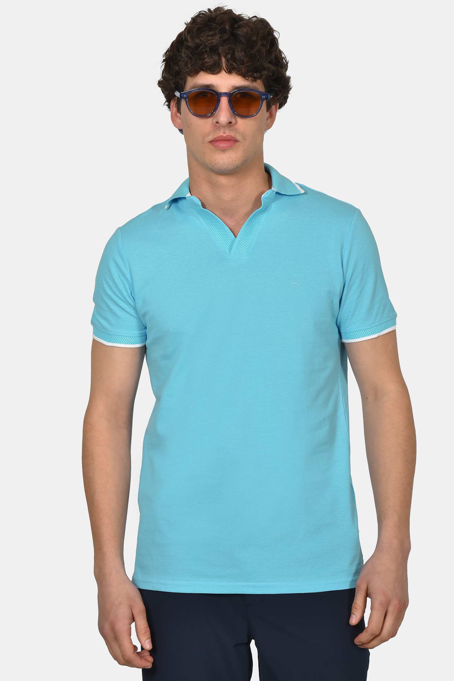 ανδρική-μπλούζα-polo-από-100%-βαμβάκι-normal-fit-με-ανοιχτό-γιακά-και-textured-λεπτομέρεια