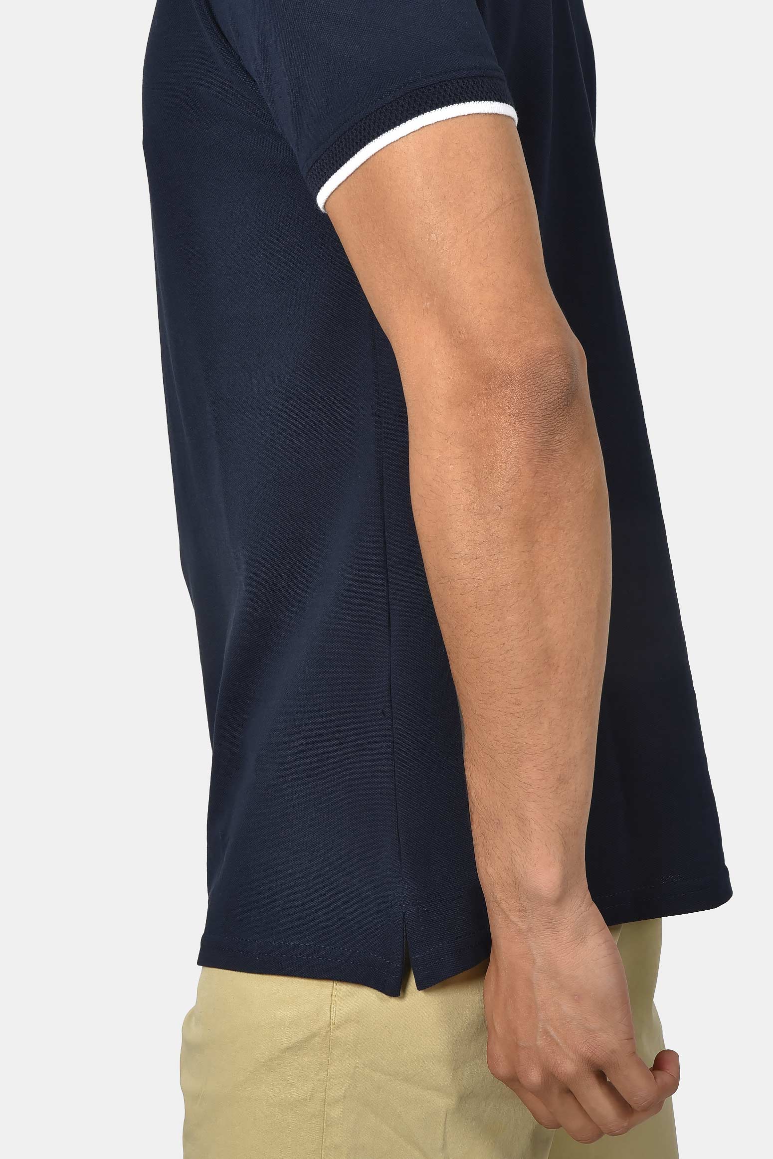 ανδρική-μπλούζα-polo-από-100%-βαμβάκι-normal-fit-με-ανοιχτό-γιακά-και-textured-λεπτομέρεια