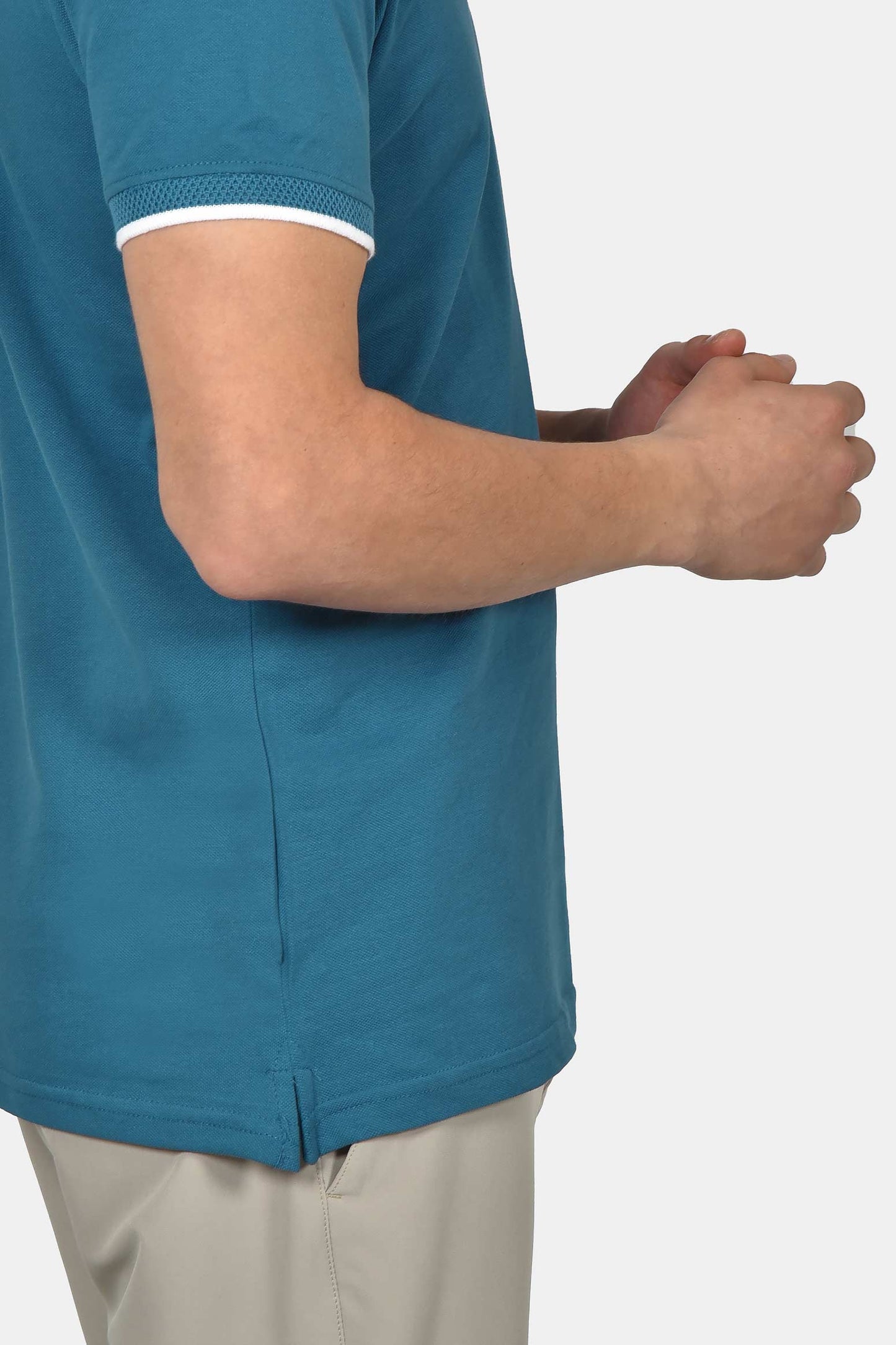 ανδρική-μπλούζα-polo-από-100%-βαμβάκι-normal-fit-με-ανοιχτό-γιακά-και-textured-λεπτομέρεια