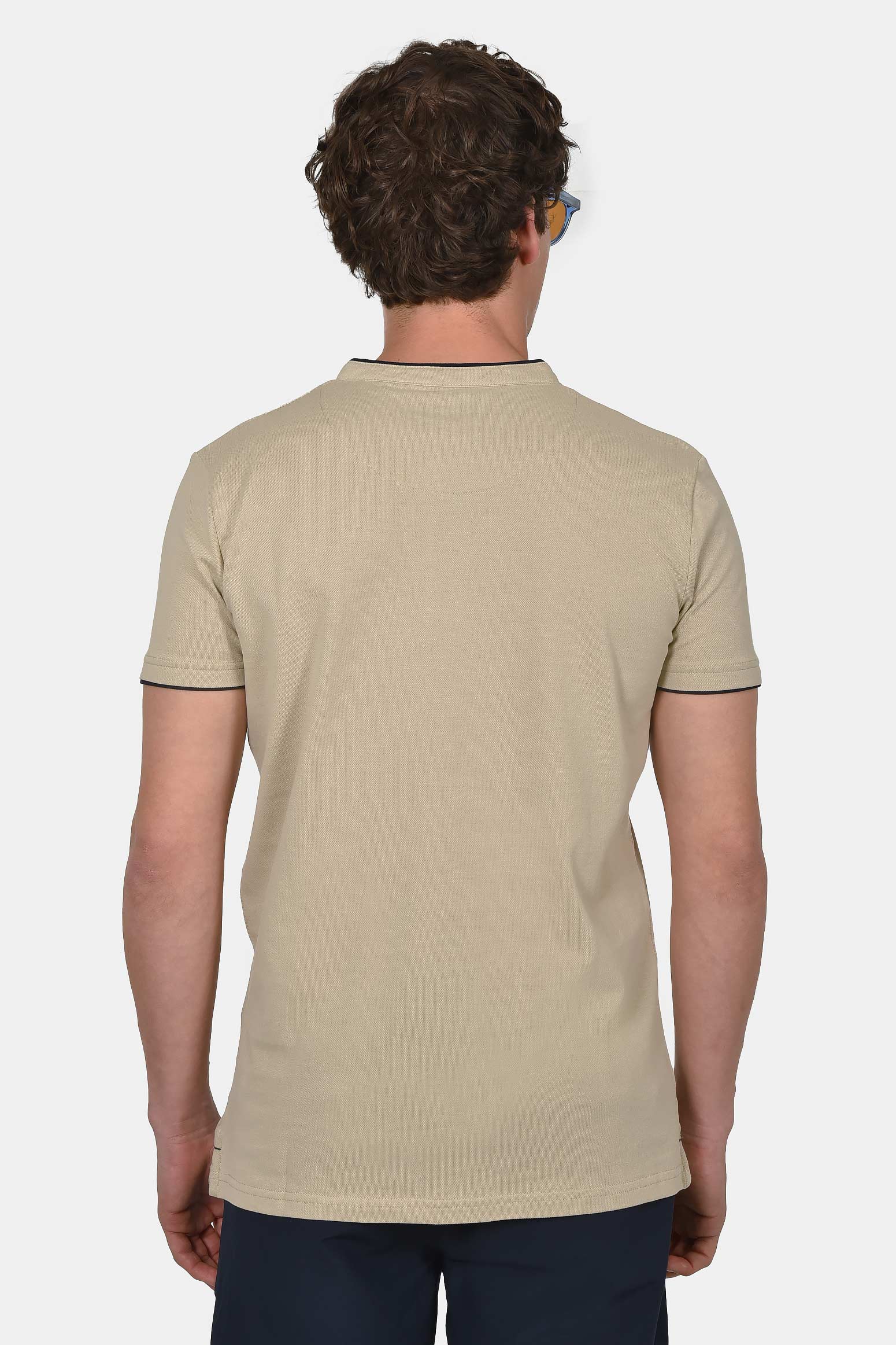 ανδρική-μπλούζα-polo-normal-fit-100%-βαμβακερή-με-mao-γιακά-άνεση-&-μοντέρνο-minimal-στυλ