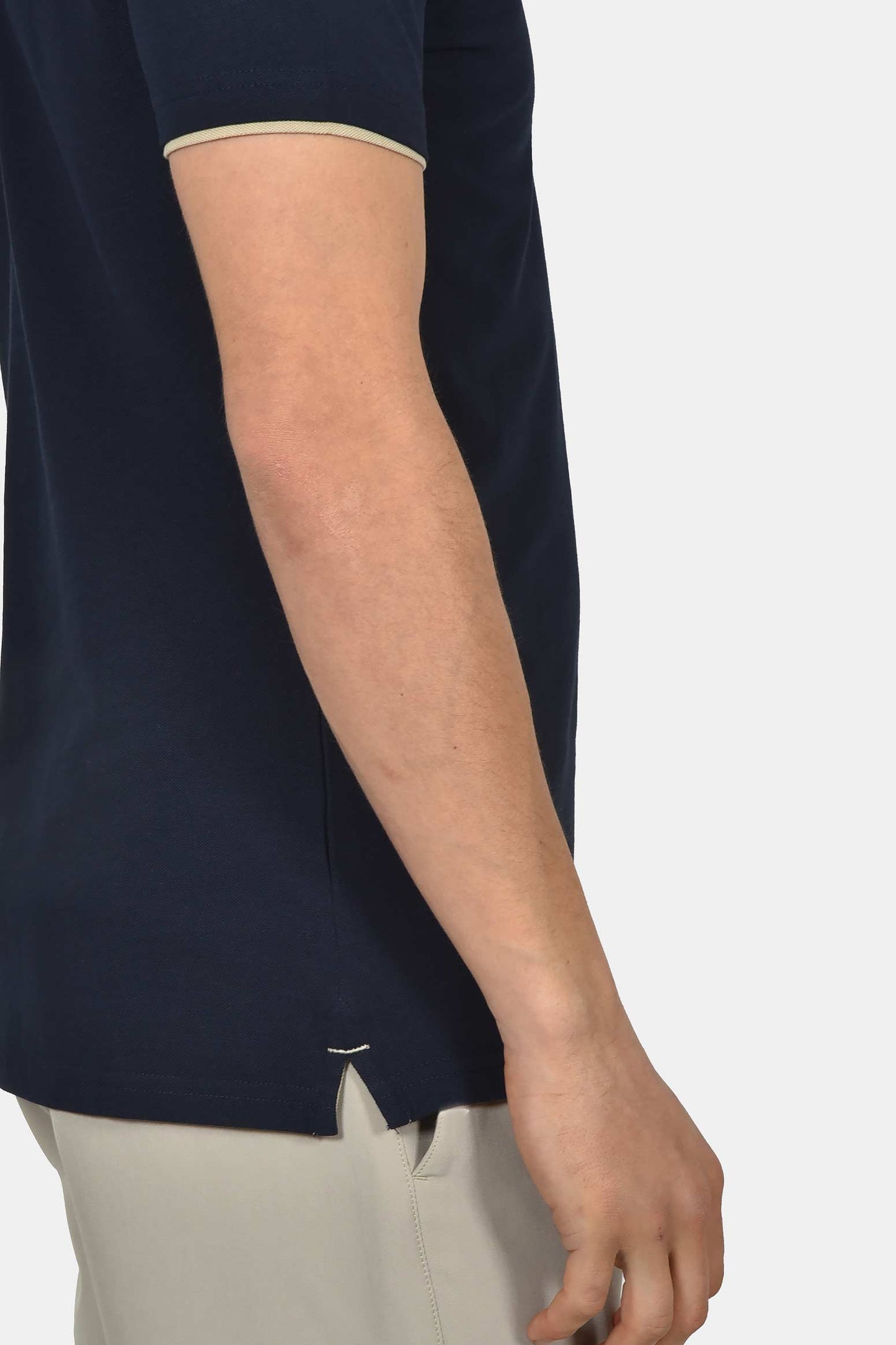 ανδρική-μπλούζα-polo-normal-fit-100%-βαμβακερή-με-mao-γιακά-άνεση-&-μοντέρνο-minimal-στυλ