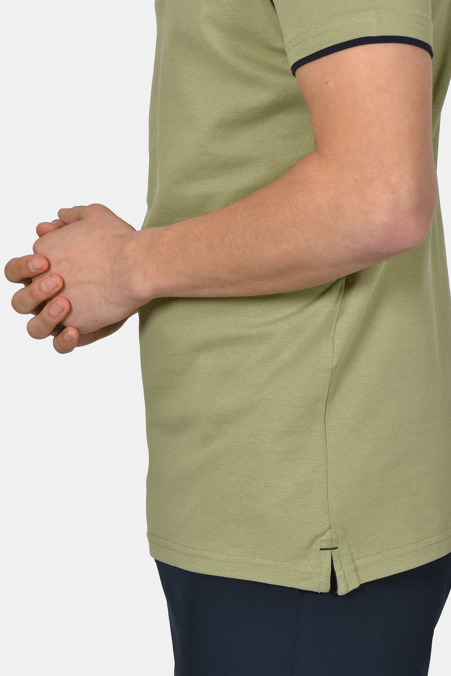 ανδρική-μπλούζα-polo-normal-fit-100%-βαμβακερή-με-mao-γιακά-άνεση-&-μοντέρνο-minimal-στυλ