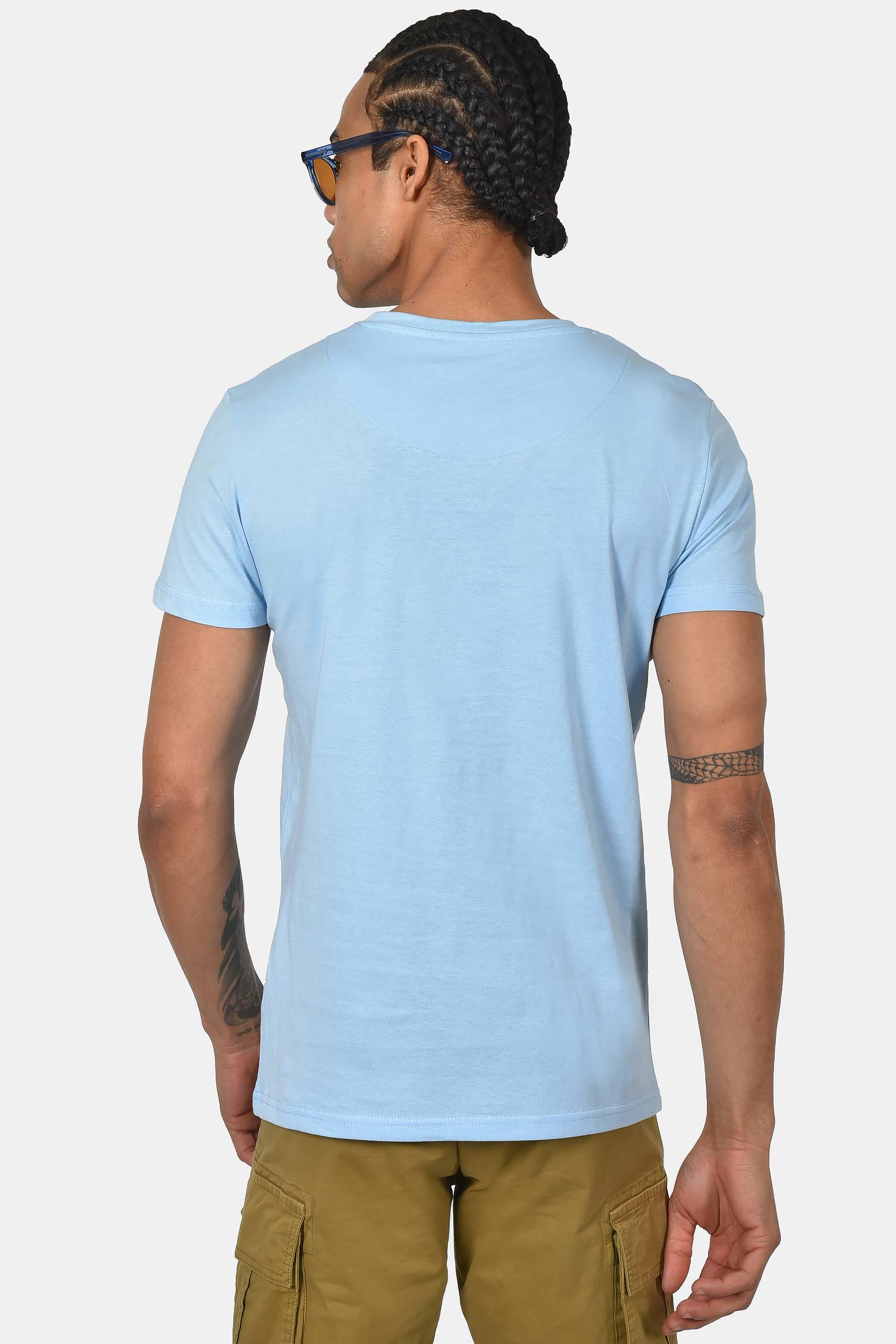 ανδρικό-t-shirt-normal-fit-από-100%-βαμβάκι-με-καθαρή-minimal-γραμμή