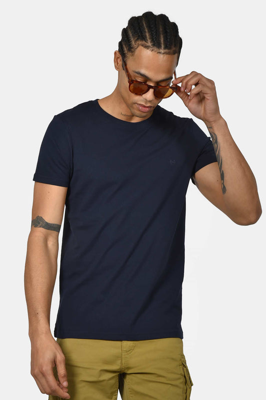 ανδρικό-t-shirt-normal-fit-από-100%-βαμβάκι-με-καθαρή-minimal-γραμμή