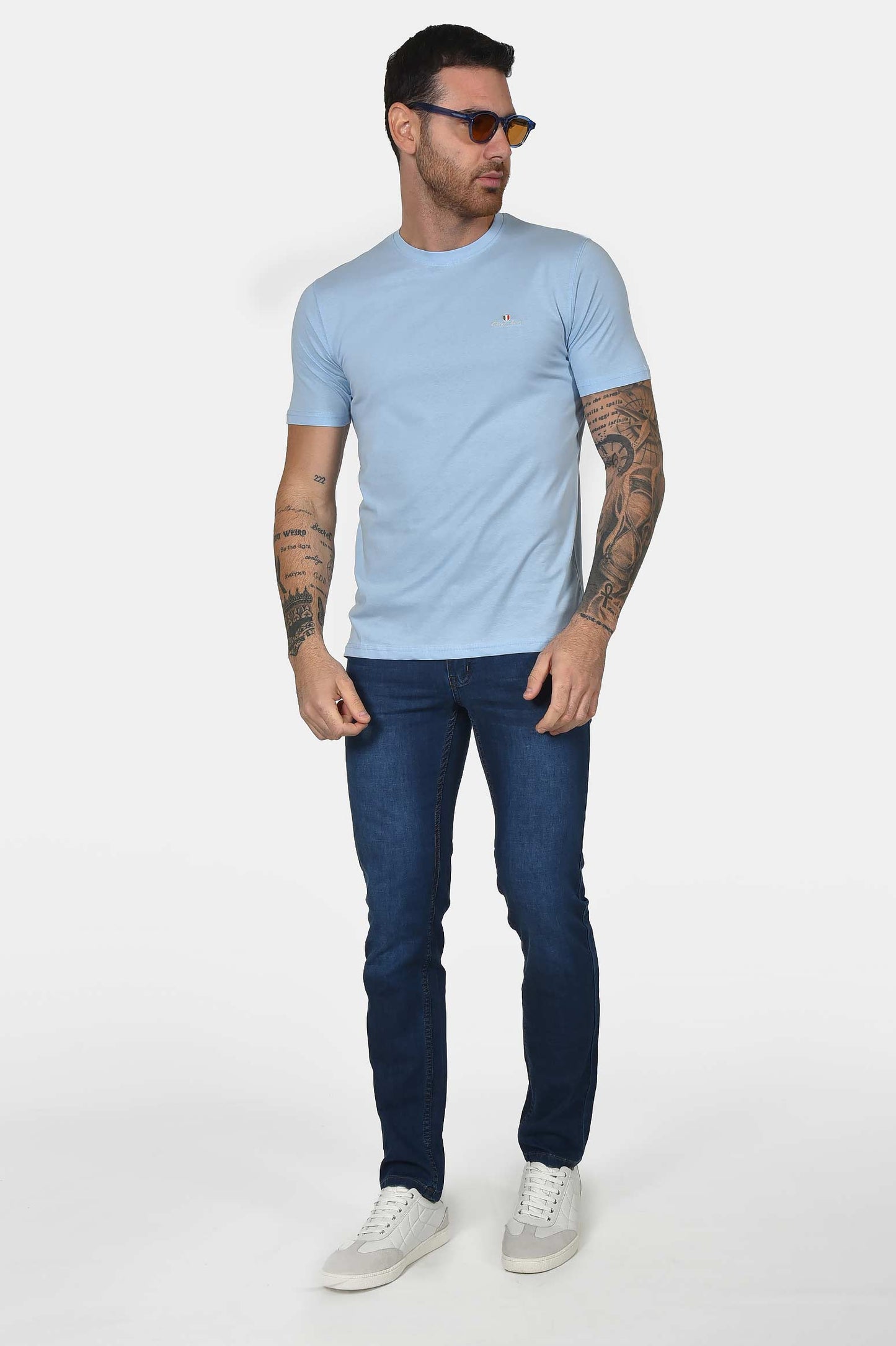 ανδρικό-t-shirt-από-100%-βαμβάκι-normal-fit-με-στρογγυλή-λαιμόκοψη