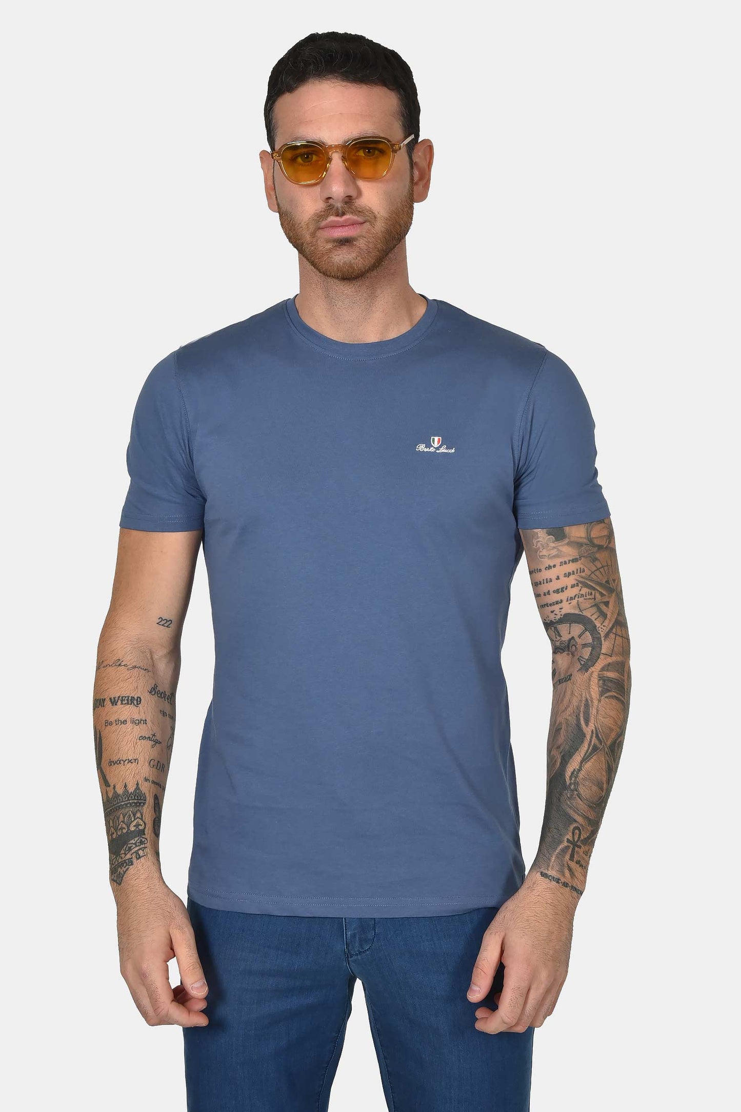 ανδρικό-t-shirt-από-100%-βαμβάκι-normal-fit-με-στρογγυλή-λαιμόκοψη