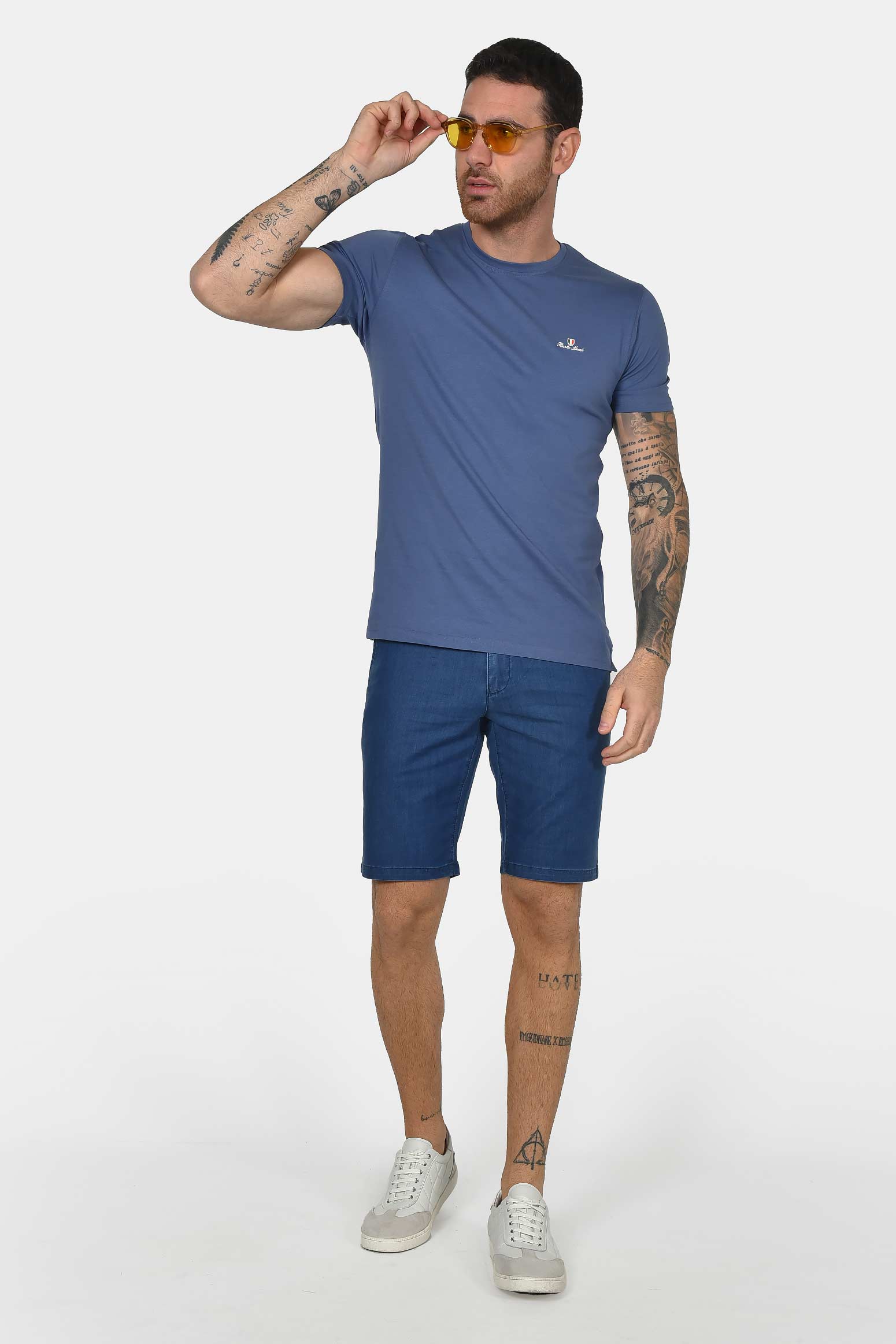 ανδρικό-t-shirt-από-100%-βαμβάκι-normal-fit-με-στρογγυλή-λαιμόκοψη