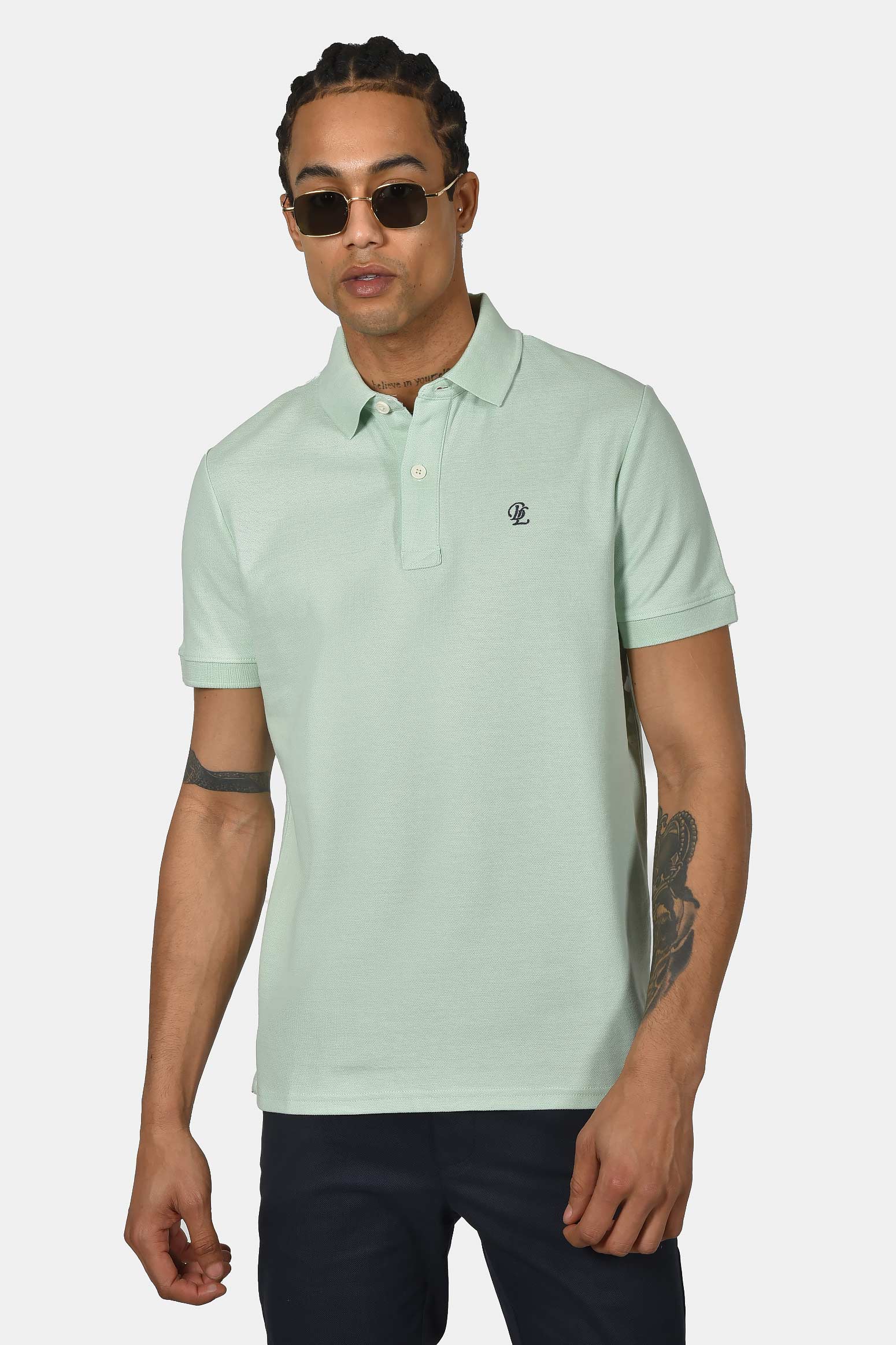 ανδρική-μπλούζα-polo-normal-fit-από-100%-βαμβάκι-με-απαλή-υφή-και-κλασικό-γιακά