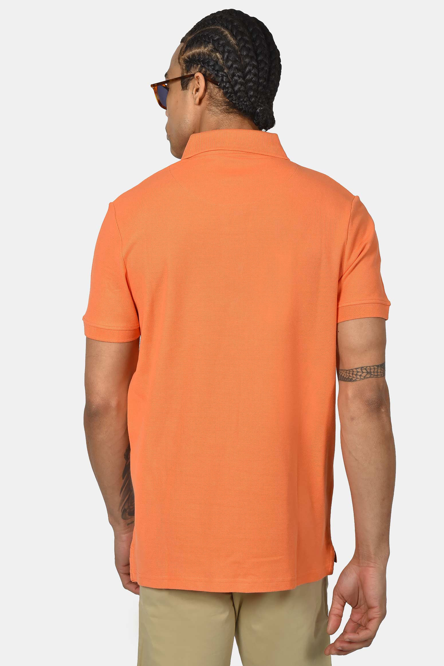 ανδρική-μπλούζα-polo-normal-fit-από-100%-βαμβάκι-με-απαλή-υφή-και-κλασικό-γιακά