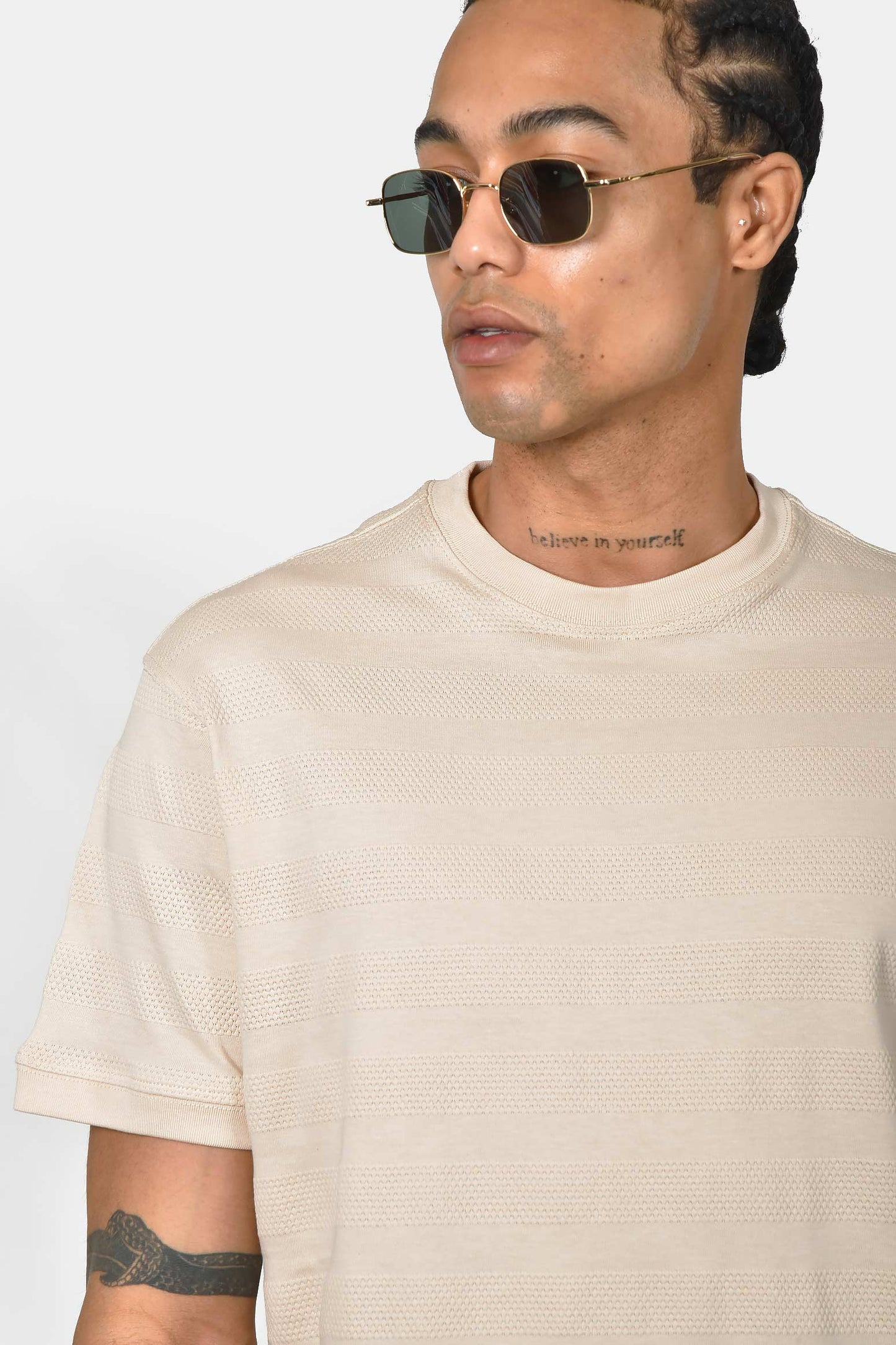 ανδρικό-t-shirt-normal-fit-100%-βαμβακερό-φυσική-άνεση-&-απαλή-αίσθηση