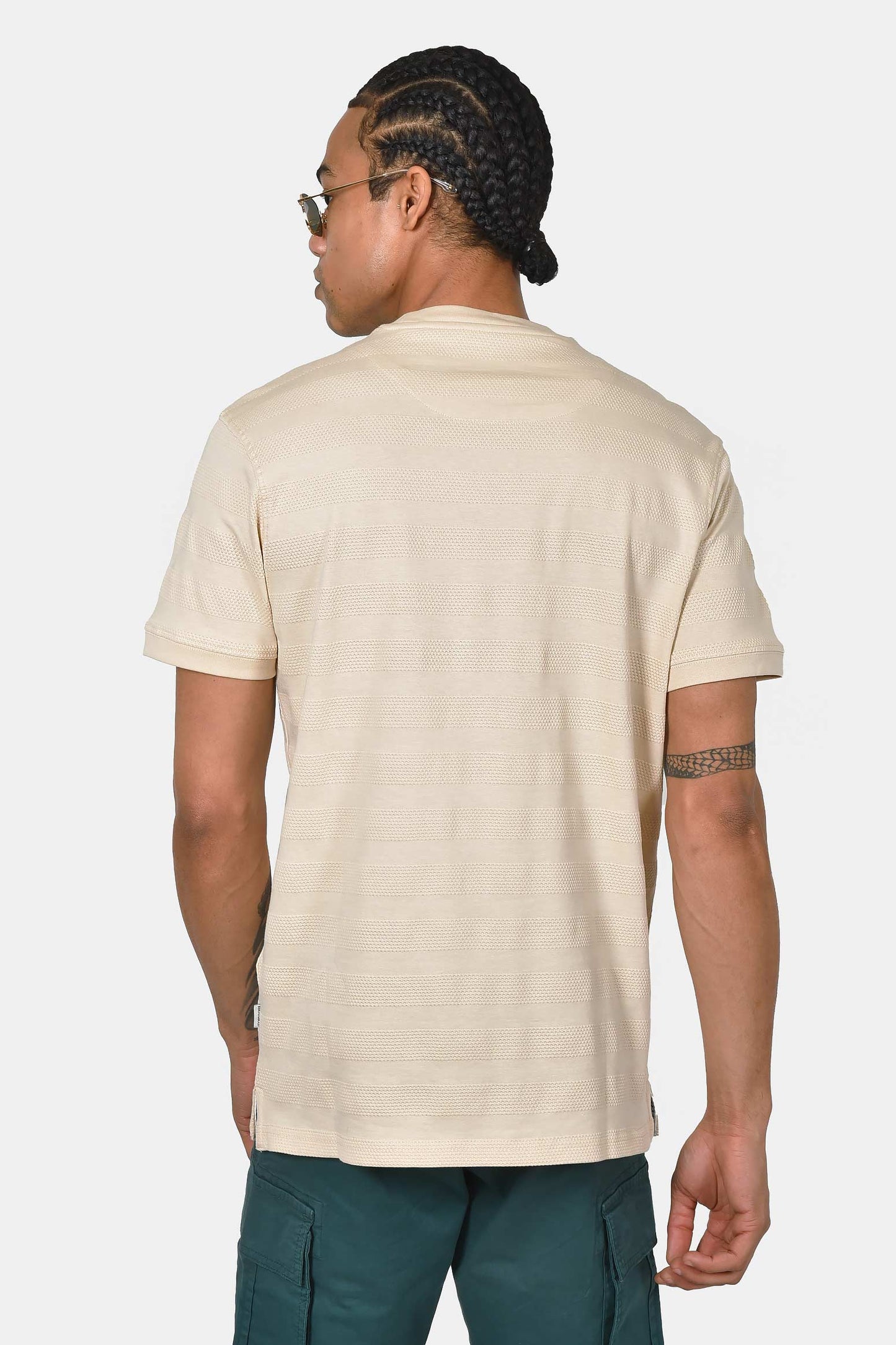 ανδρικό-t-shirt-normal-fit-100%-βαμβακερό-φυσική-άνεση-&-απαλή-αίσθηση