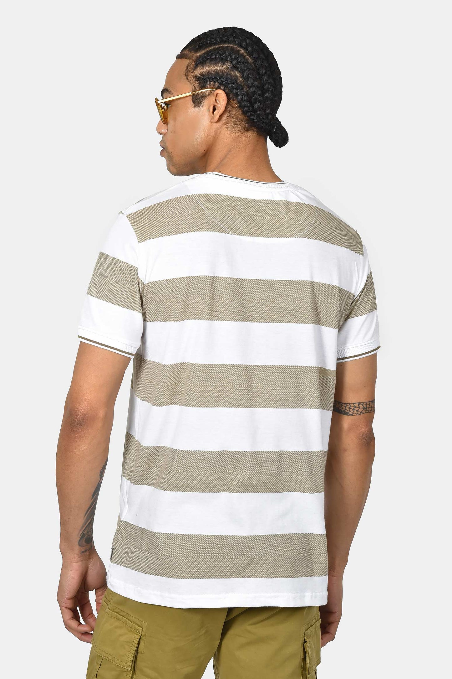 ανδρικό-ριγέ-t-shirt-normal-fit-άνεση-&-εύκολο-styling