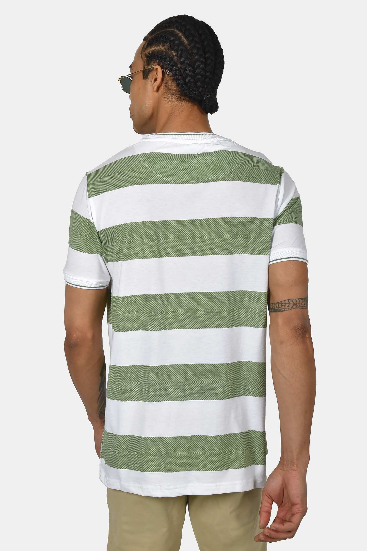 ανδρικό-ριγέ-t-shirt-normal-fit-άνεση-&-εύκολο-styling