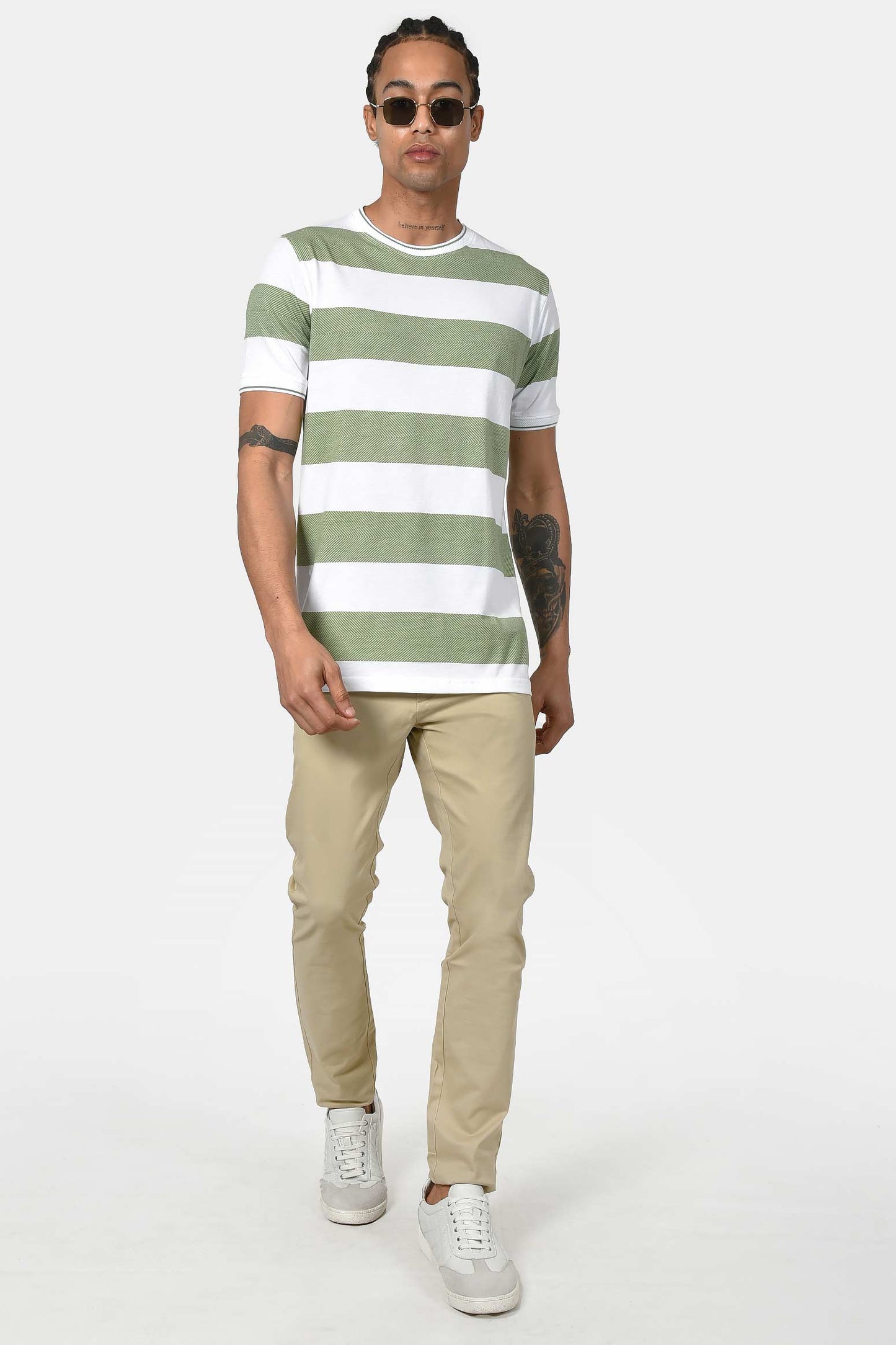 ανδρικό-ριγέ-t-shirt-normal-fit-άνεση-&-εύκολο-styling