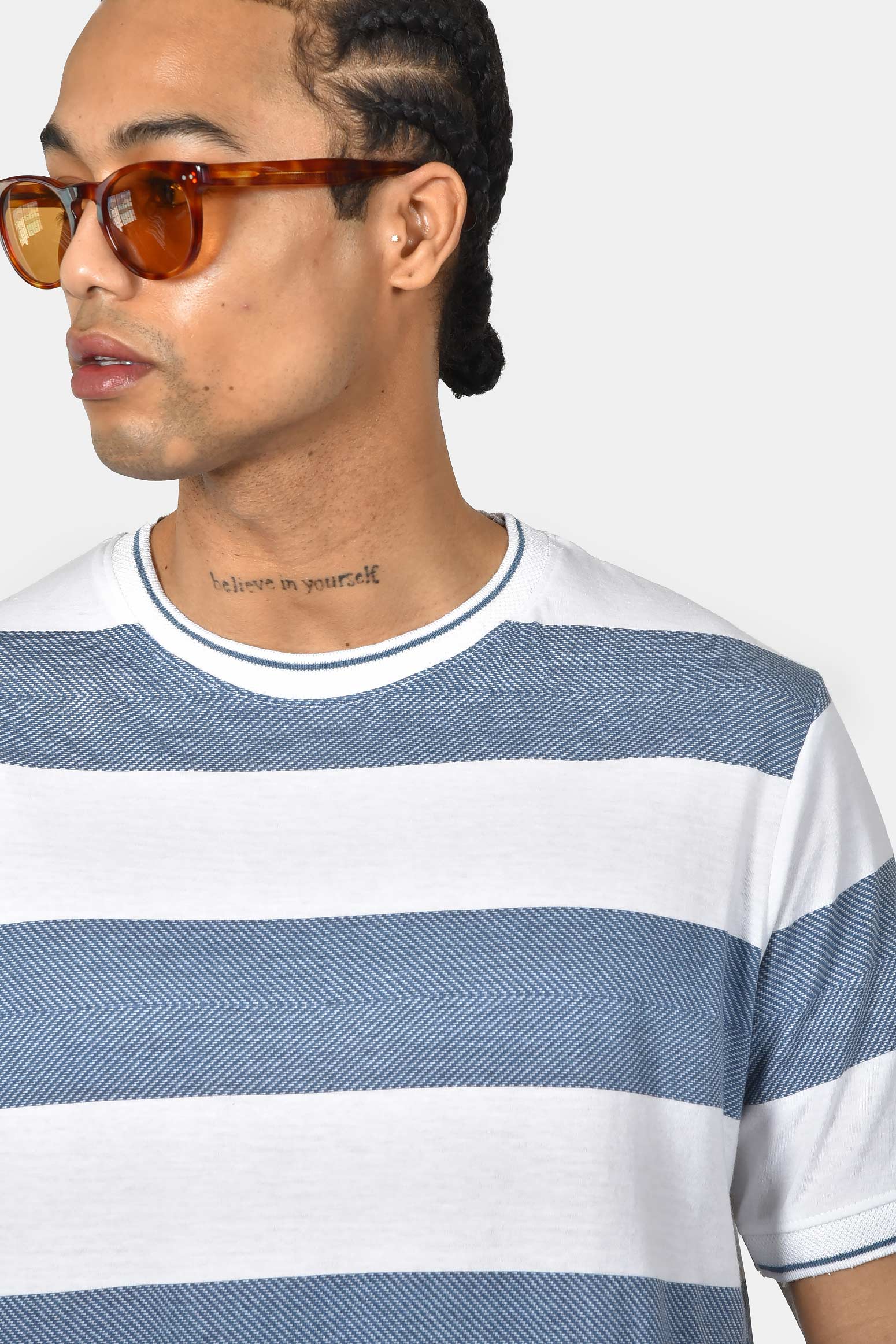ανδρικό-ριγέ-t-shirt-normal-fit-άνεση-&-εύκολο-styling