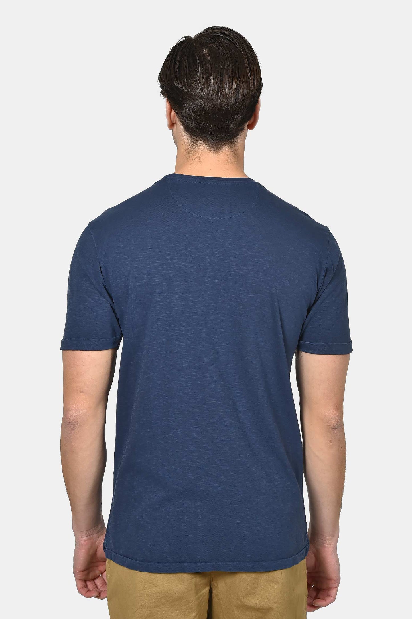 ανδρικό-t-shirt-normal-fit-από-100-βαμβάκι-με-τσέπη-στήθους