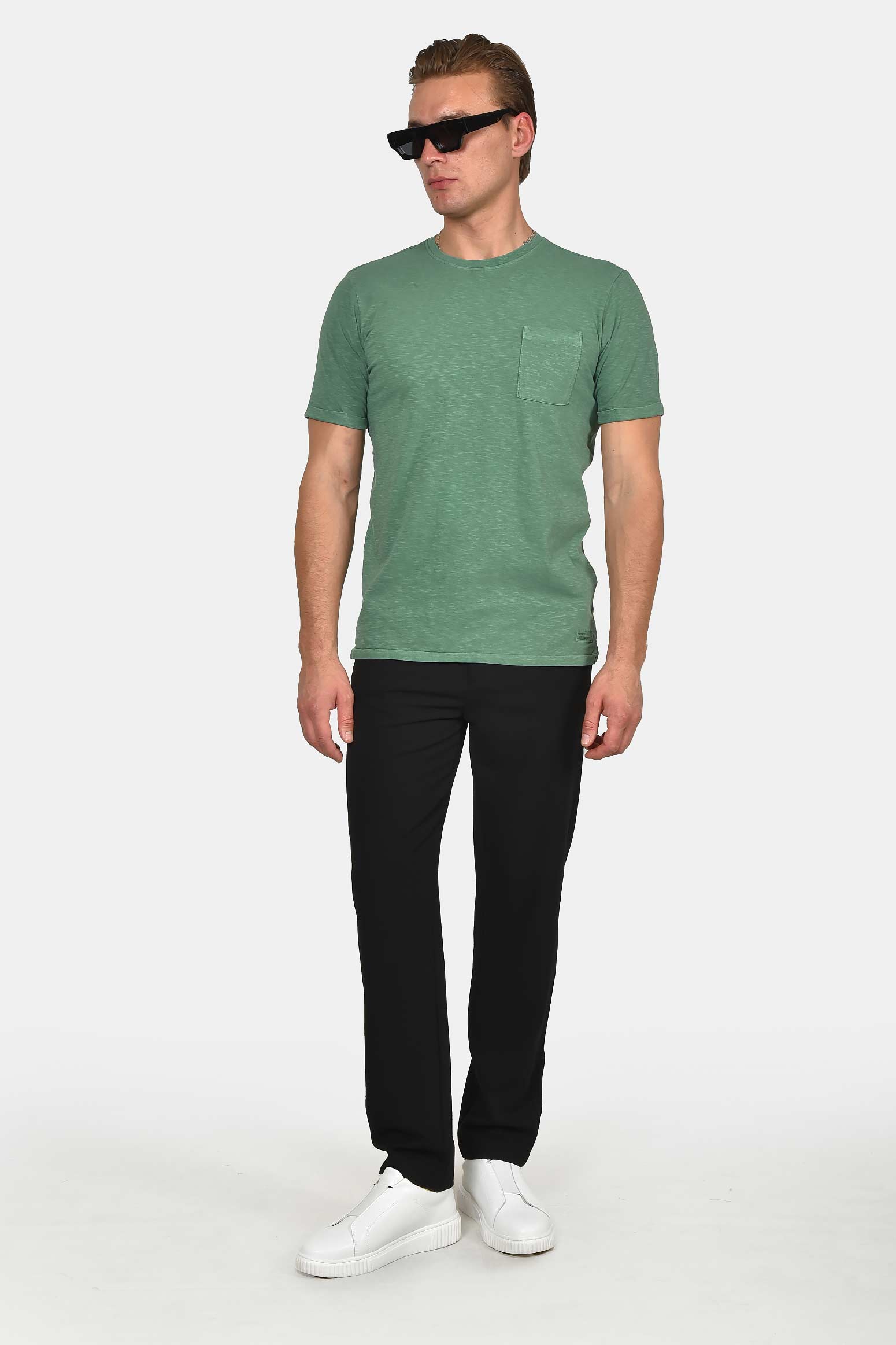 ανδρικό-t-shirt-normal-fit-από-100-βαμβάκι-με-τσέπη-στήθους