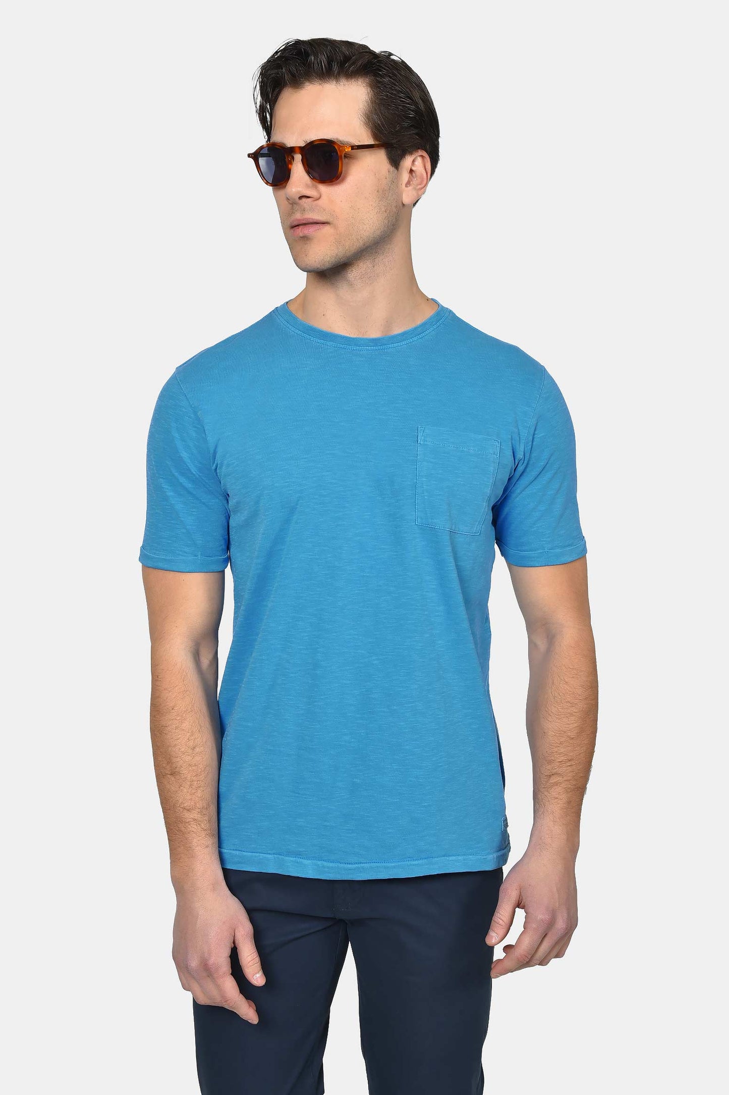 ανδρικό-t-shirt-normal-fit-από-100-βαμβάκι-με-τσέπη-στήθους