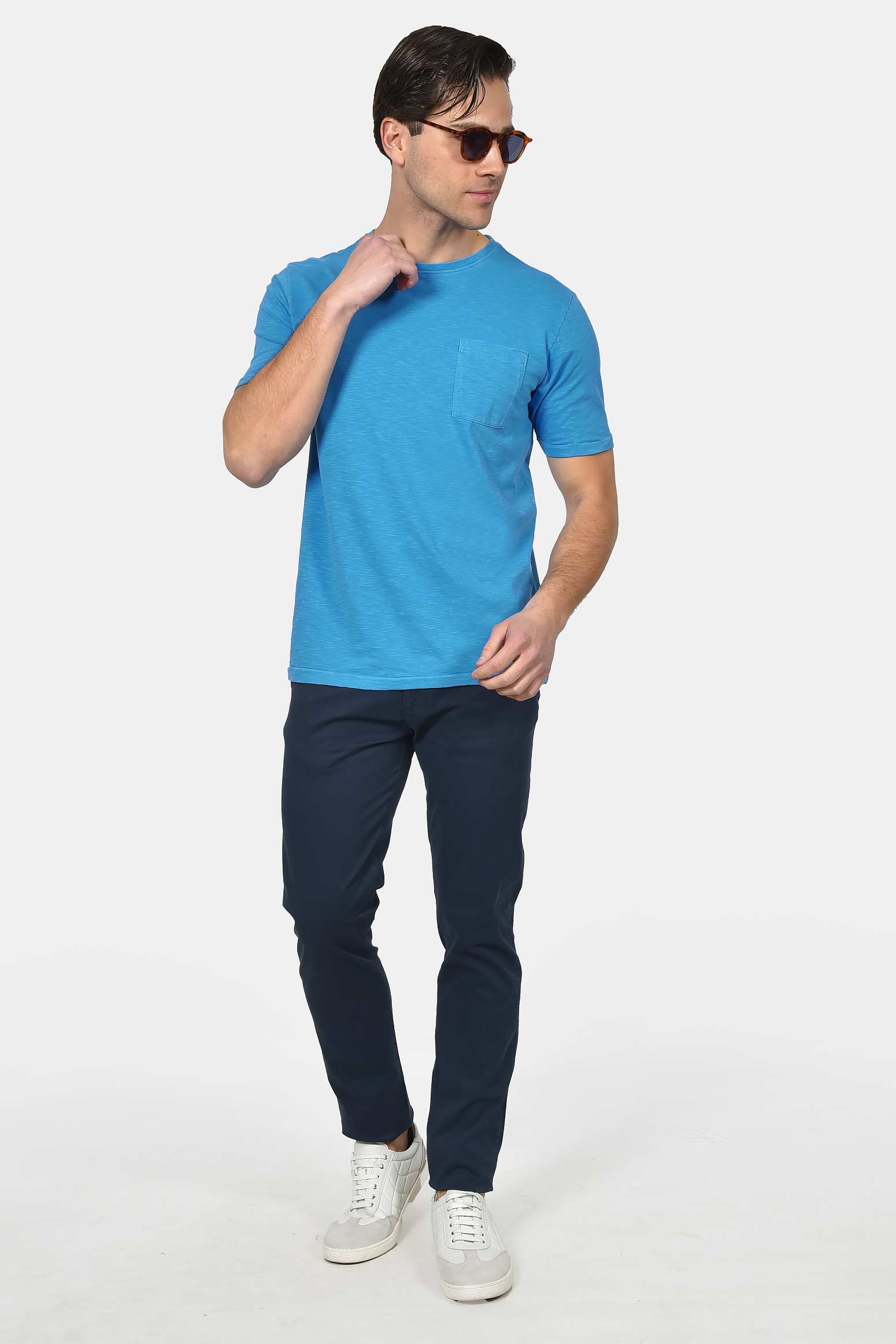 ανδρικό-t-shirt-normal-fit-από-100-βαμβάκι-με-τσέπη-στήθους