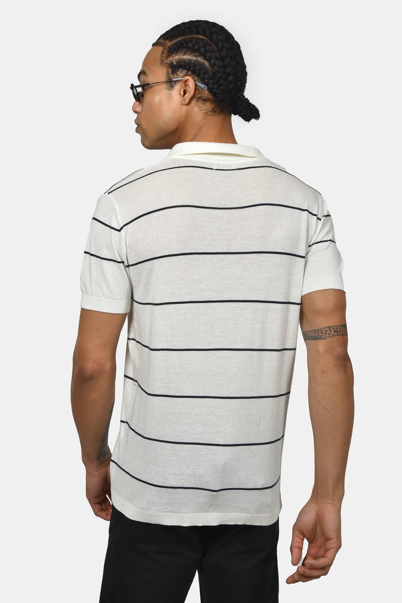 ανδρική-μπλούζα-polo-normal-fit-100%-βαμβακερή-με-ρίγες-δροσερή-&-φυσική-αίσθηση