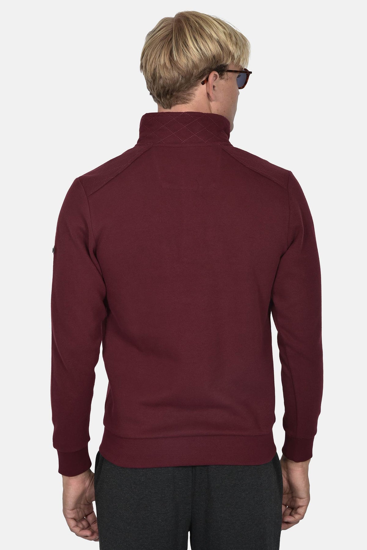 ανδρική-μπλούζα-φούτερ-half-zip-normal-fit-με-όρθιο-γιακά-&-κεντημένο-σήμα