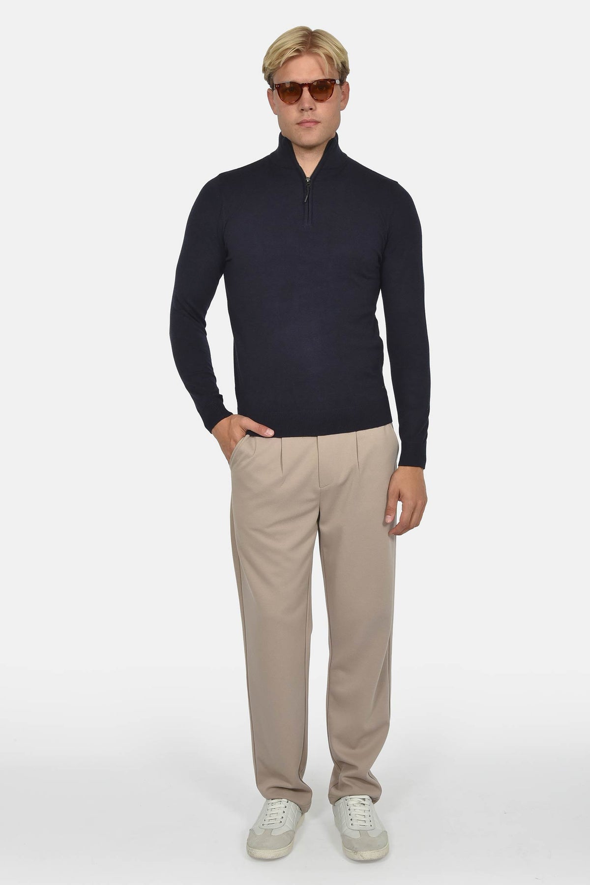 ανδρικό-πουλόβερ-half-zip-100%-βαμβάκι-normal-fit-με-λεπτή-πλέξη-για-smart-casual-εμφάνιση