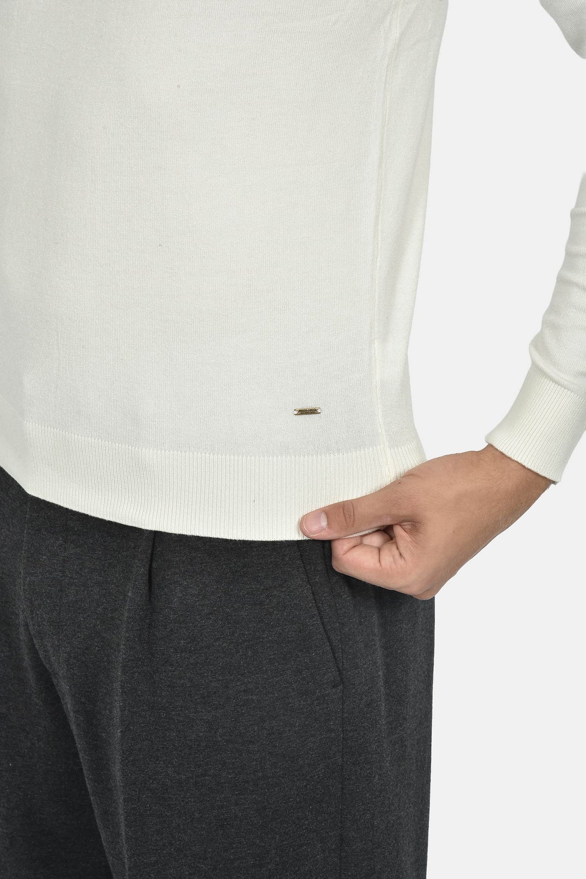 ανδρικό-πουλόβερ-half-zip-100%-βαμβάκι-normal-fit-με-λεπτή-πλέξη-για-smart-casual-εμφάνιση