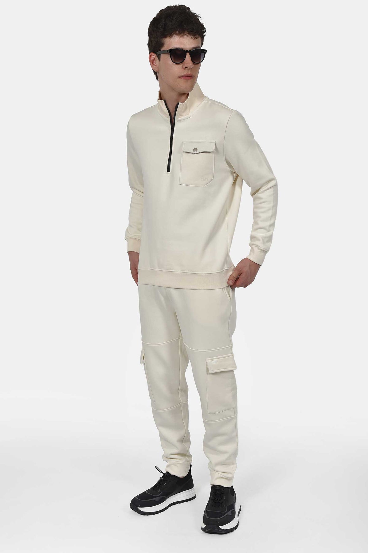 ανδρικό-half-zip-φούτερ-με-εξωτερική-τσέπη-normal-fit-απαλή-&-άνετη-αίσθηση
