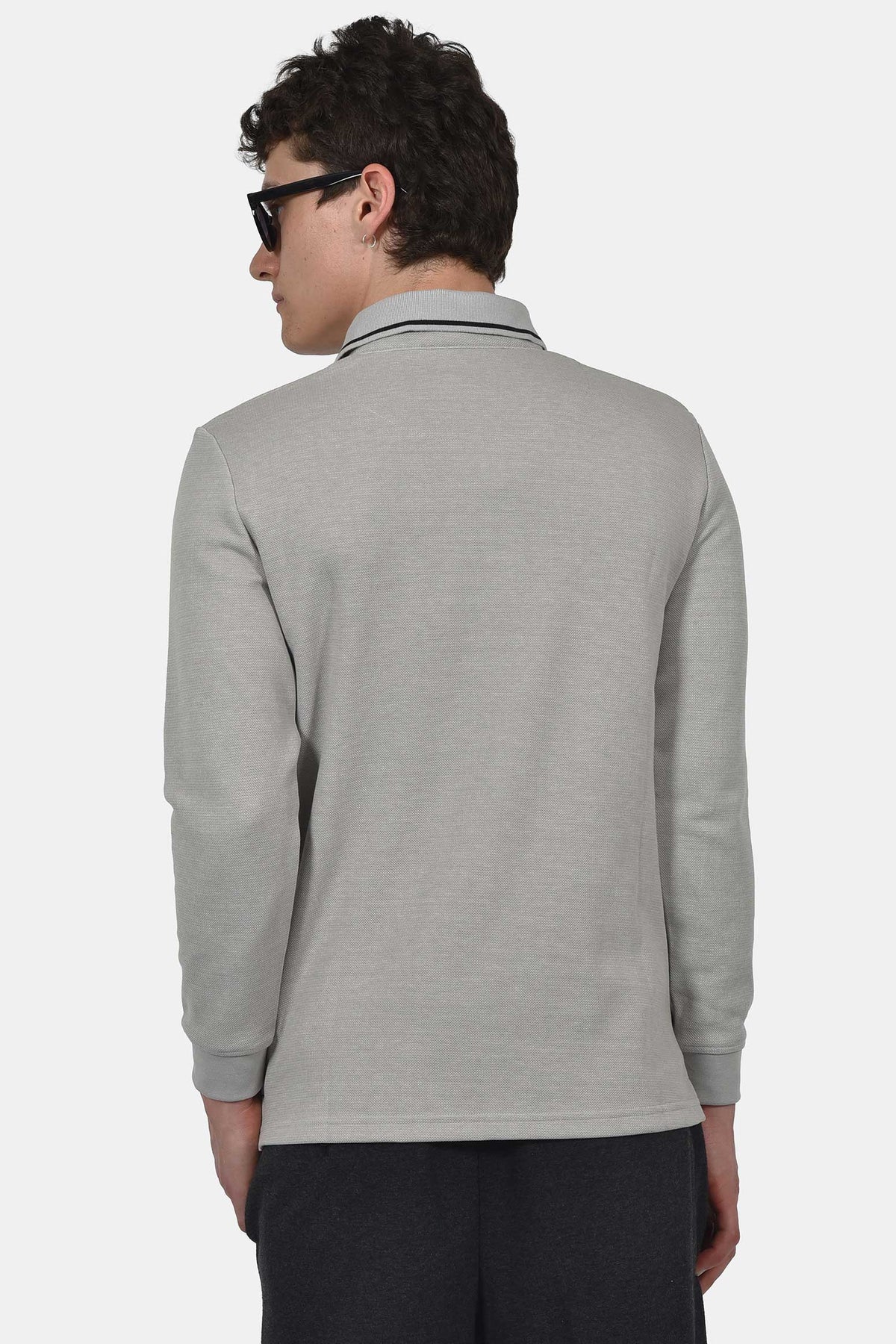 ανδρική-half-zip-μπλούζα-polo-normal-fit-άνετη-&-ευχάριστη-αίσθηση
