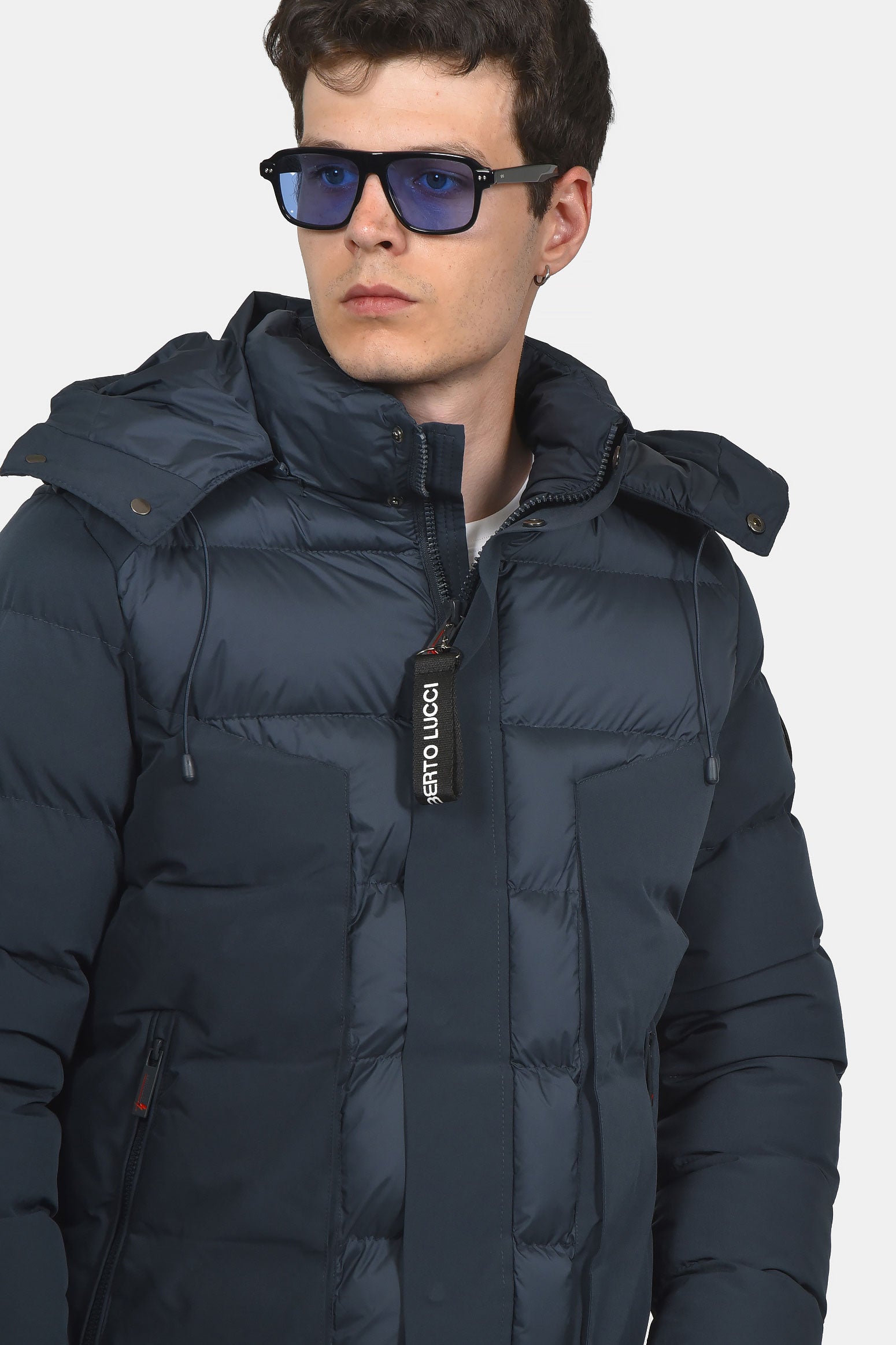 ανδρικό-καπιτονέ-μπουφάν-normal-fit-με-αποσπώμενη-κουκούλα