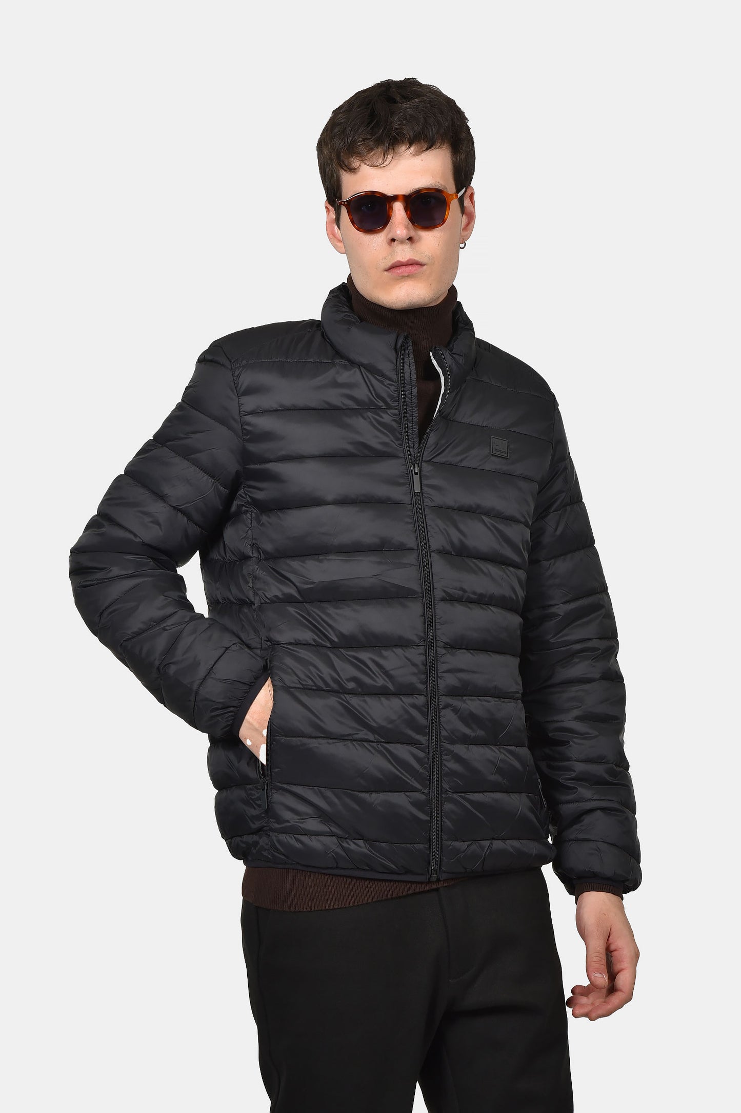 ανδρικό-καπιτονέ-μπουφάν-normal-fit-με-φερμουάρ