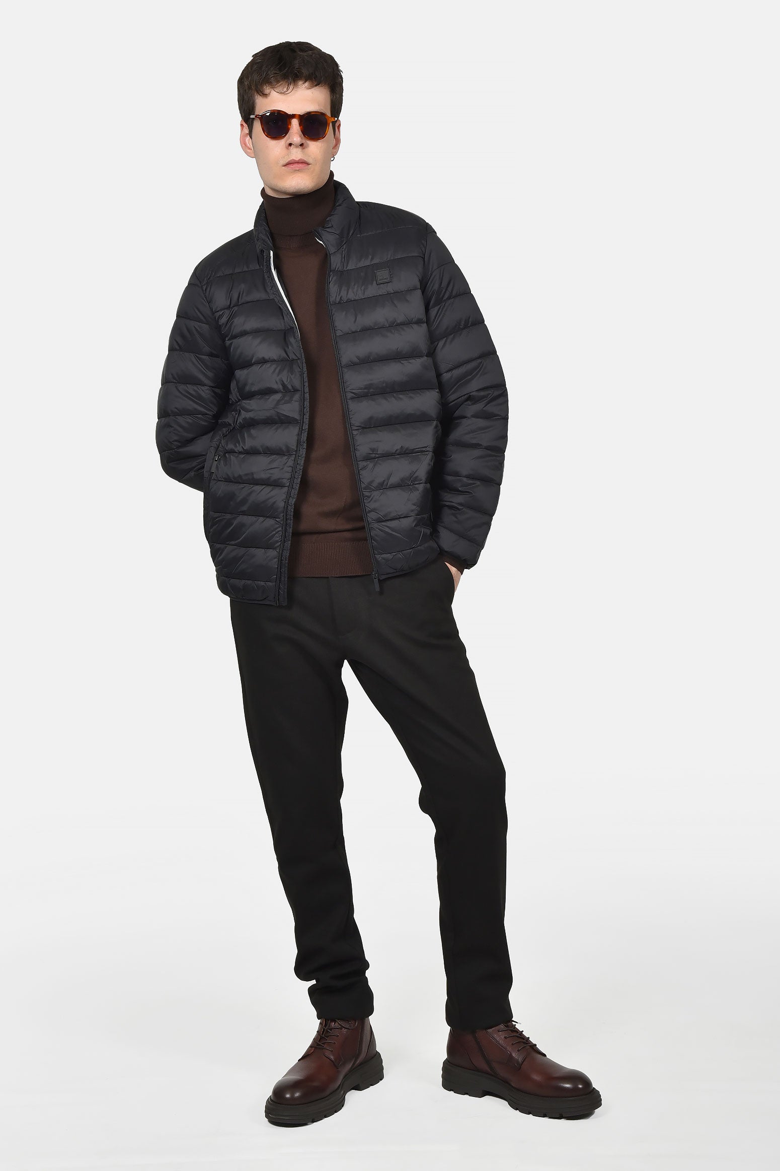 ανδρικό-καπιτονέ-μπουφάν-normal-fit-με-φερμουάρ