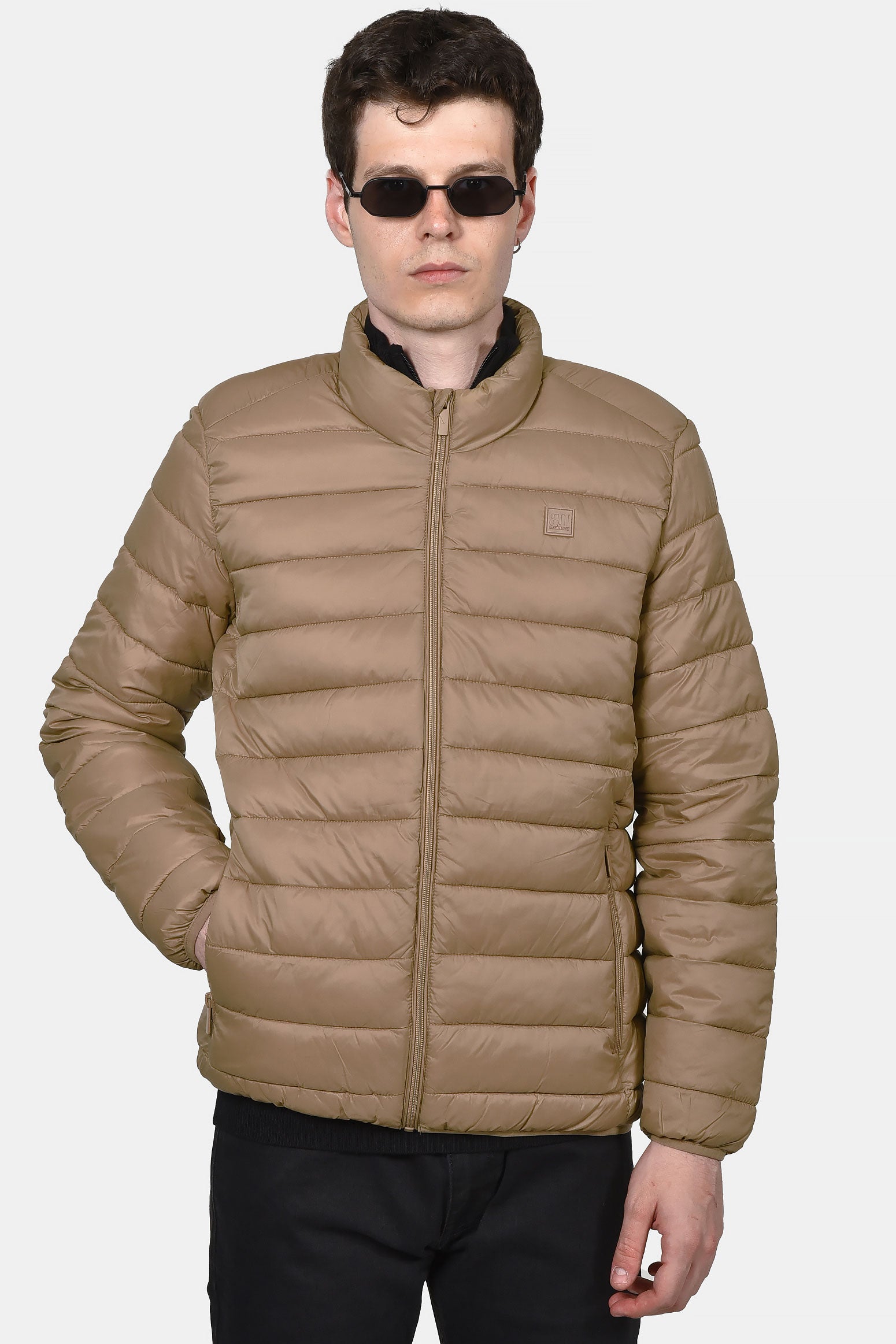 ανδρικό-καπιτονέ-μπουφάν-normal-fit-με-φερμουάρ