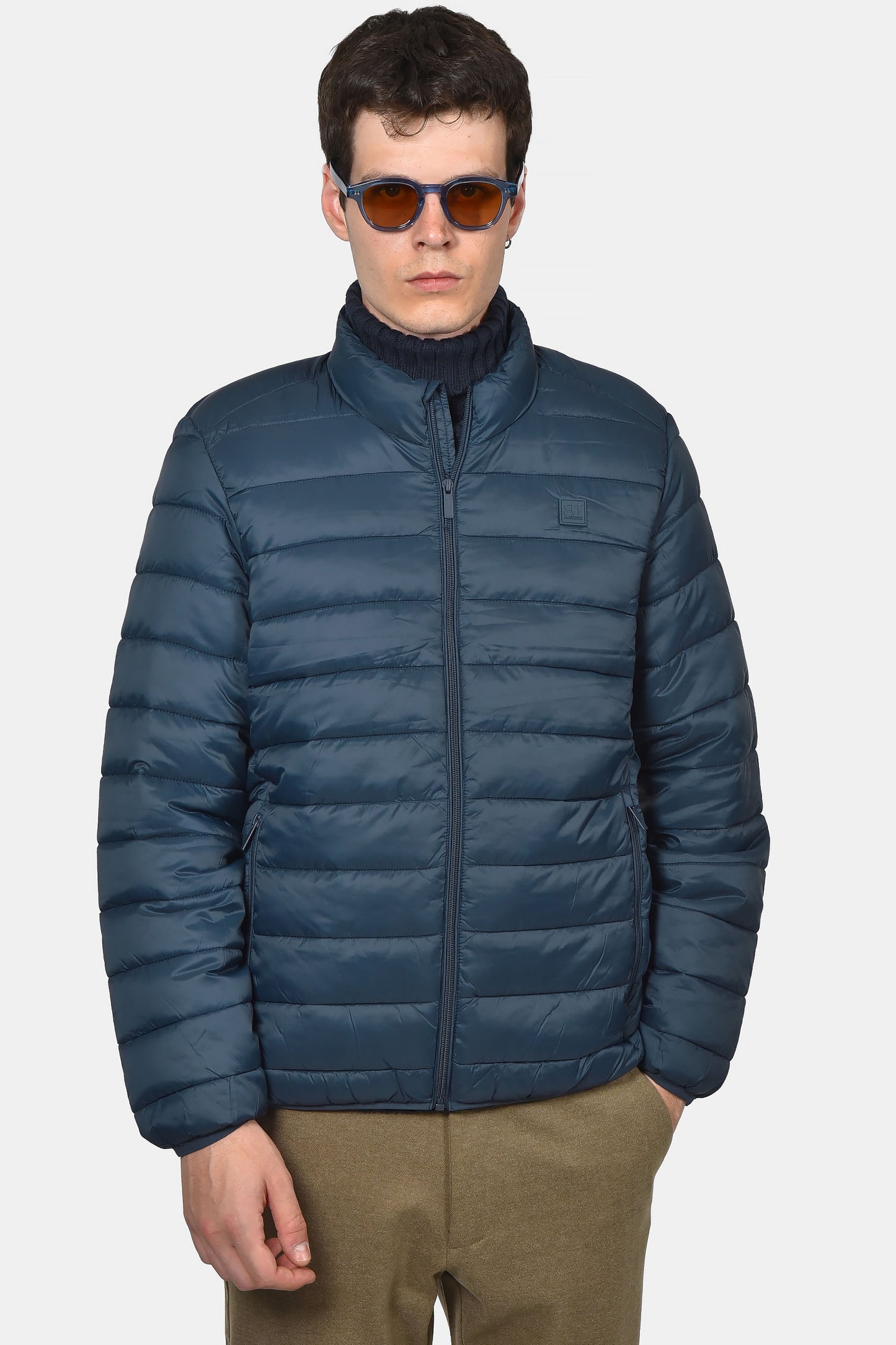 ανδρικό-καπιτονέ-μπουφάν-normal-fit-με-φερμουάρ