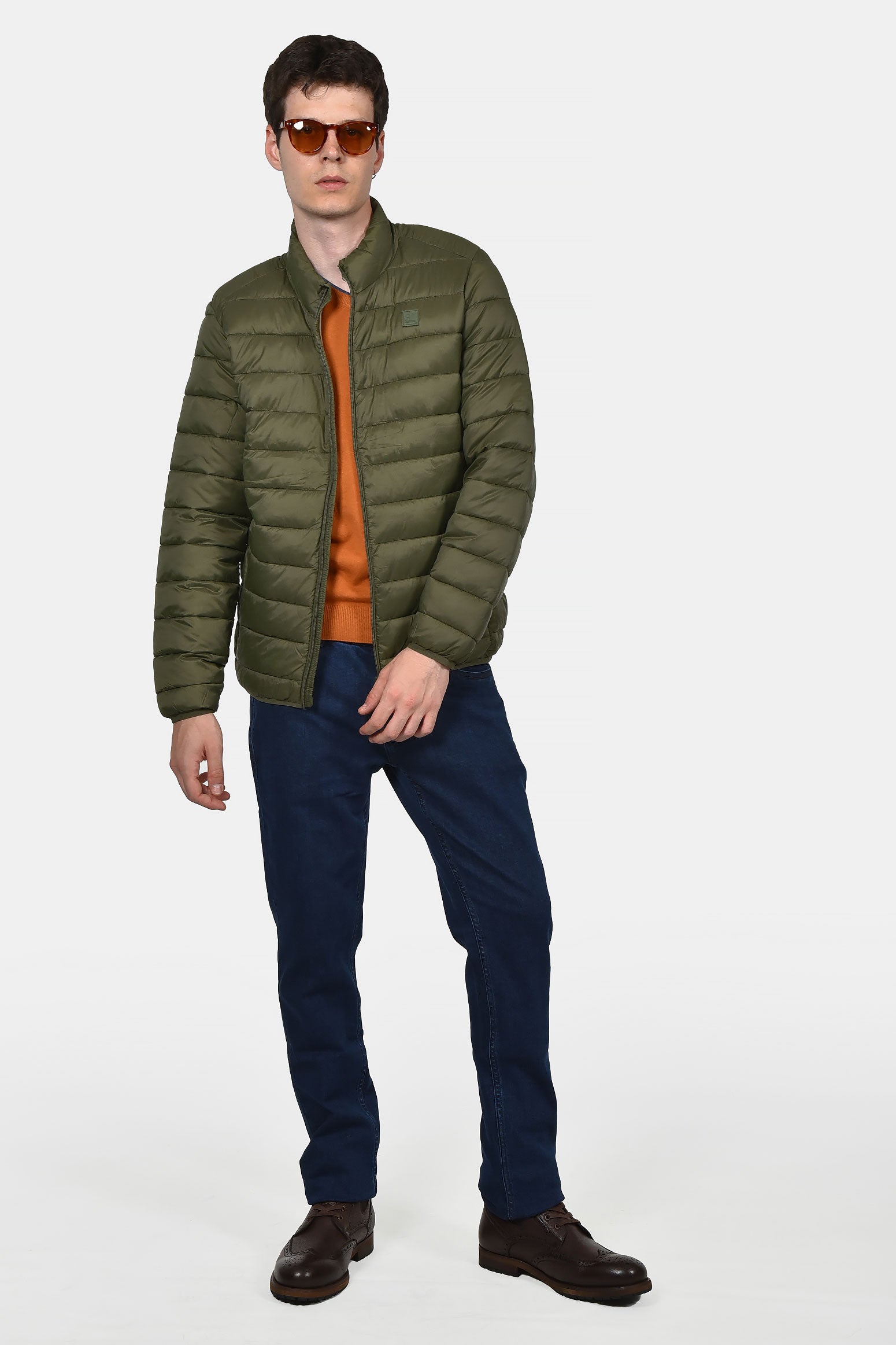 ανδρικό-καπιτονέ-μπουφάν-normal-fit-με-φερμουάρ