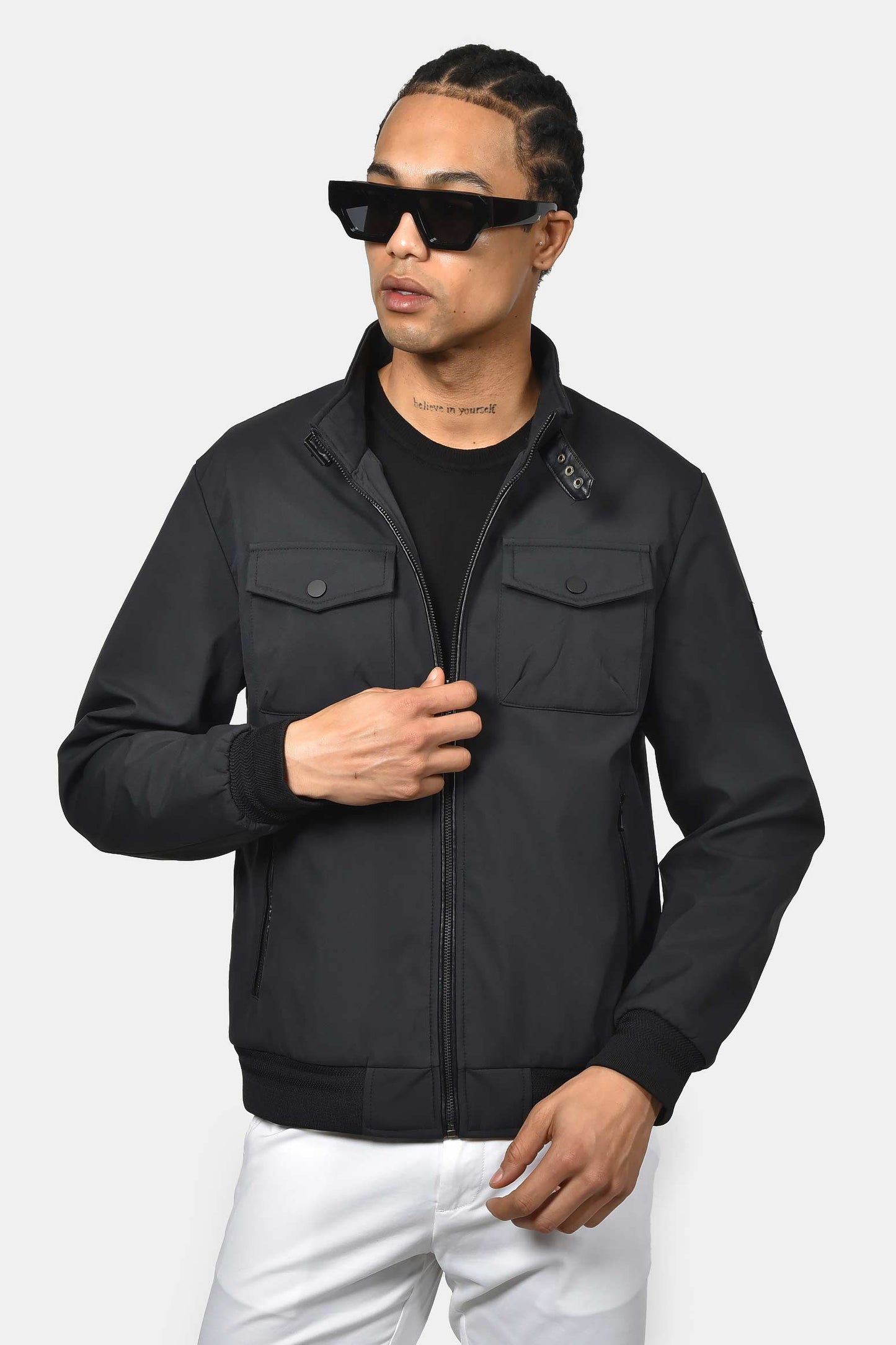 ανδρικό-ανοιξιάτικο-μπουφάν-normal-fit-με-τσέπες-&-φερμουάρ-ελαφρύ-&-ανθεκτικό