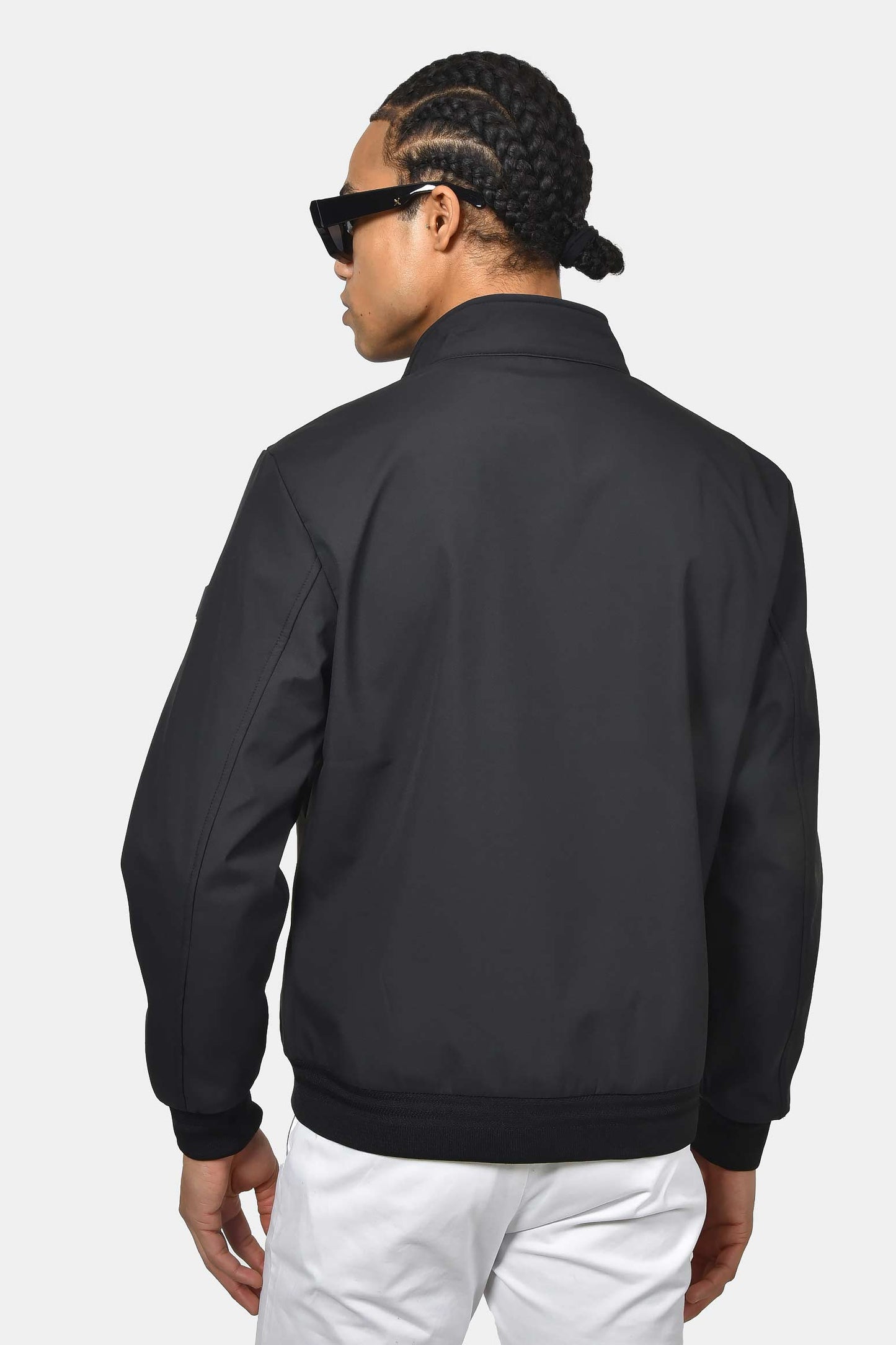 ανδρικό-ανοιξιάτικο-μπουφάν-normal-fit-με-τσέπες-&-φερμουάρ-ελαφρύ-&-ανθεκτικό