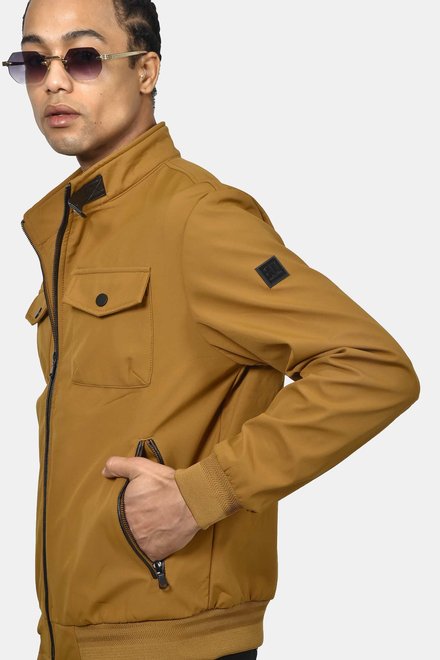 ανδρικό-ανοιξιάτικο-μπουφάν-normal-fit-με-τσέπες-&-φερμουάρ-ελαφρύ-&-ανθεκτικό