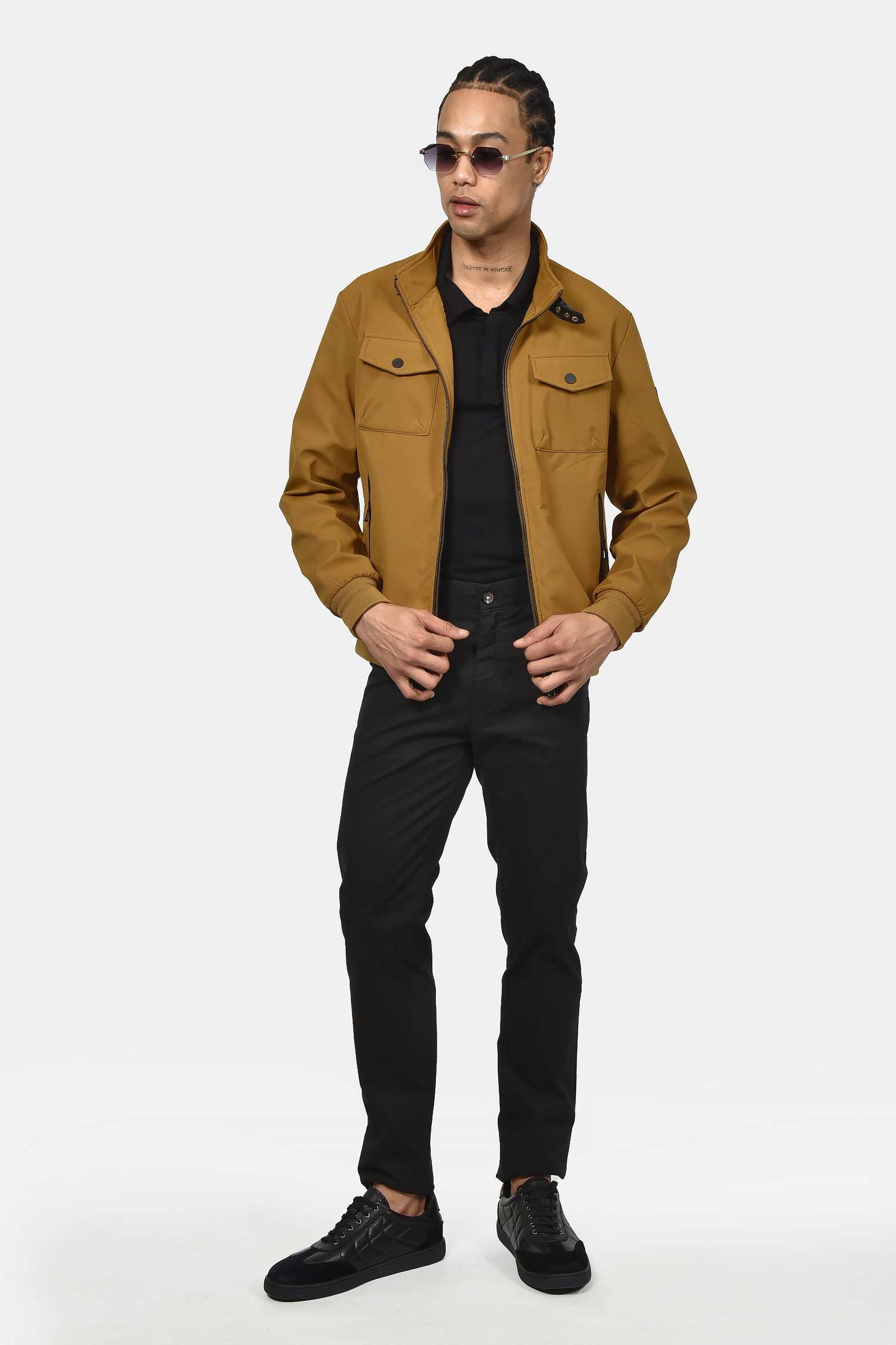 ανδρικό-ανοιξιάτικο-μπουφάν-normal-fit-με-τσέπες-&-φερμουάρ-ελαφρύ-&-ανθεκτικό