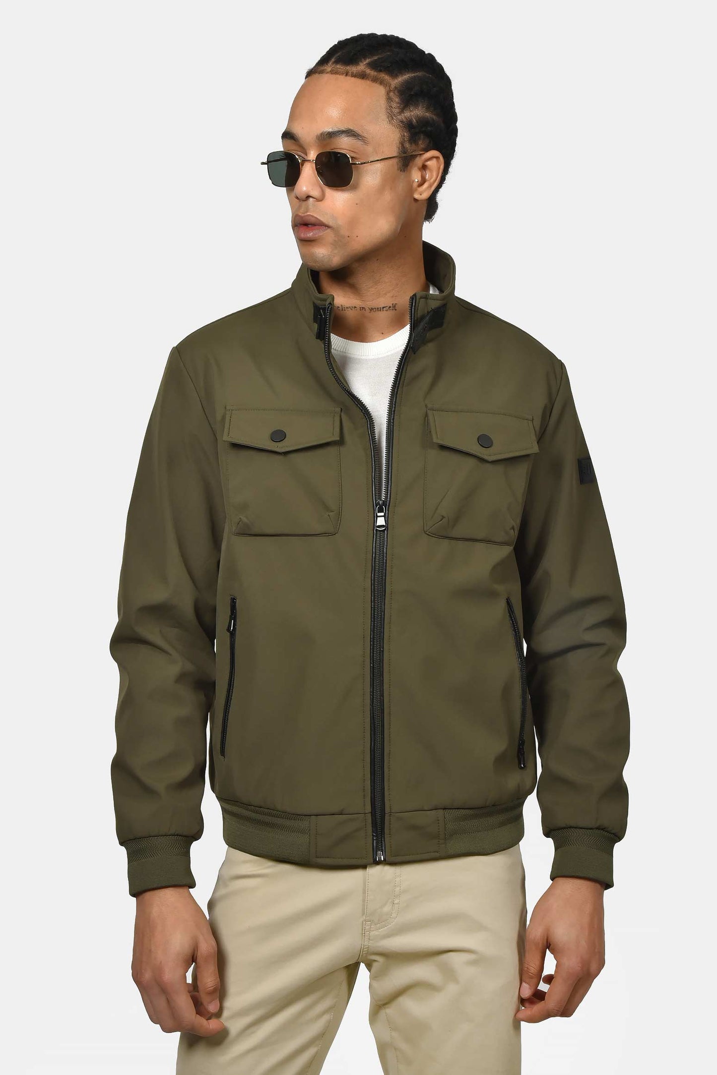 ανδρικό-ανοιξιάτικο-μπουφάν-normal-fit-με-τσέπες-&-φερμουάρ-ελαφρύ-&-ανθεκτικό