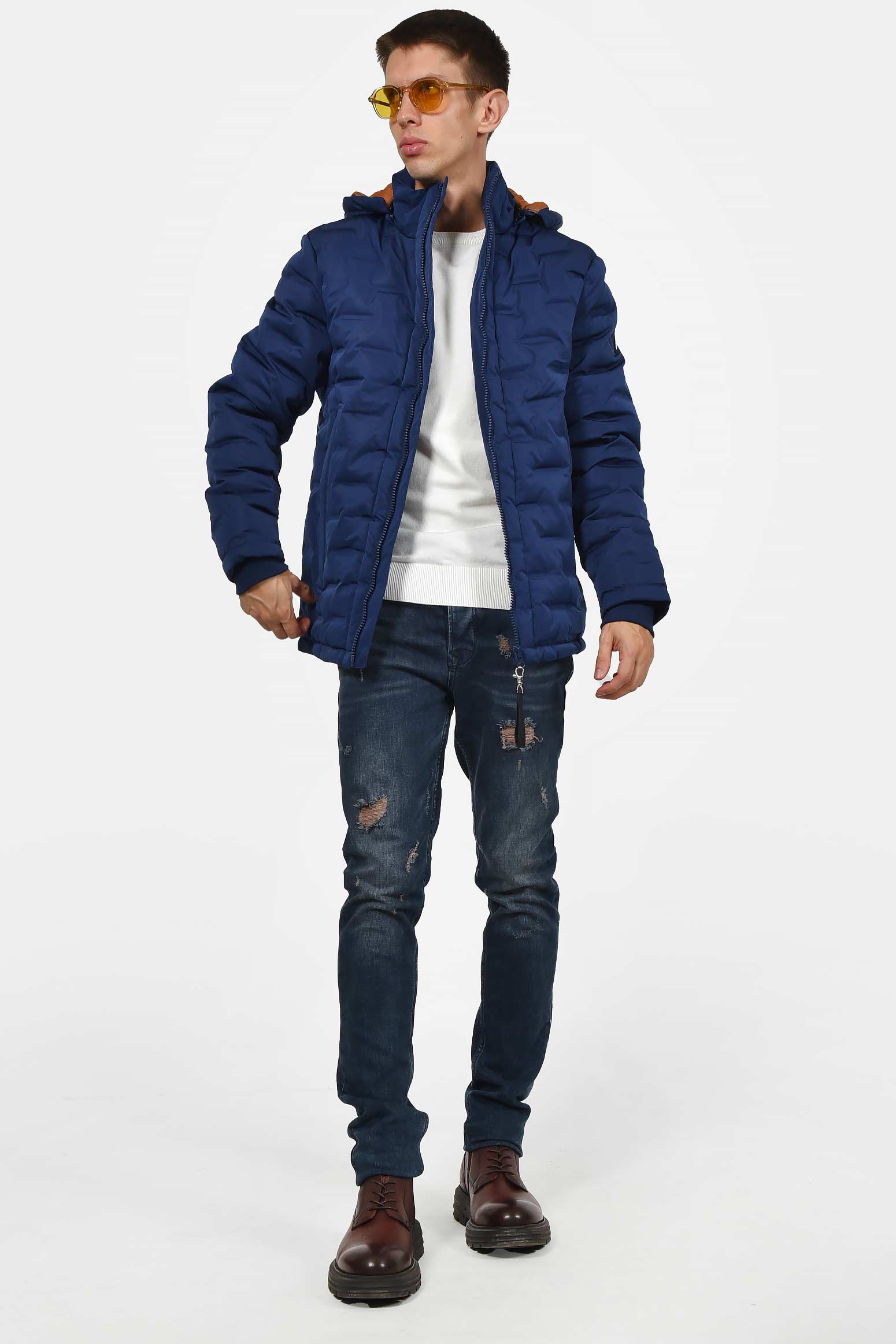 ανδρικό-καπιτονέ-μπουφάν-με-αποσπώμενη-κουκούλα