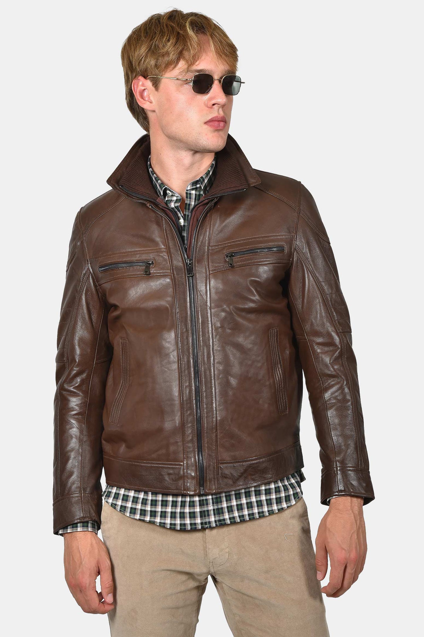 ανδρικό-δερμάτινο-μπουφάν-με-εξωτερικές-τσέπες-και-εσωτερική-αποσπώμενη-επένδυση