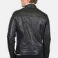 ανδρικό-δερμάτινο-μπουφάν-με-φερμουάρ-στις-τσέπες