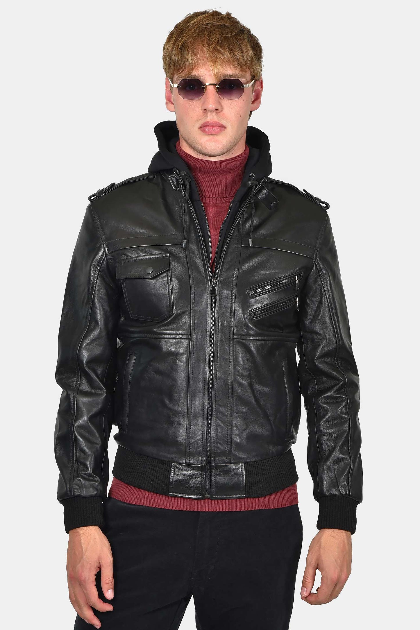 ανδρικό-δερμάτινο-μπουφάν-με-κουκούλα