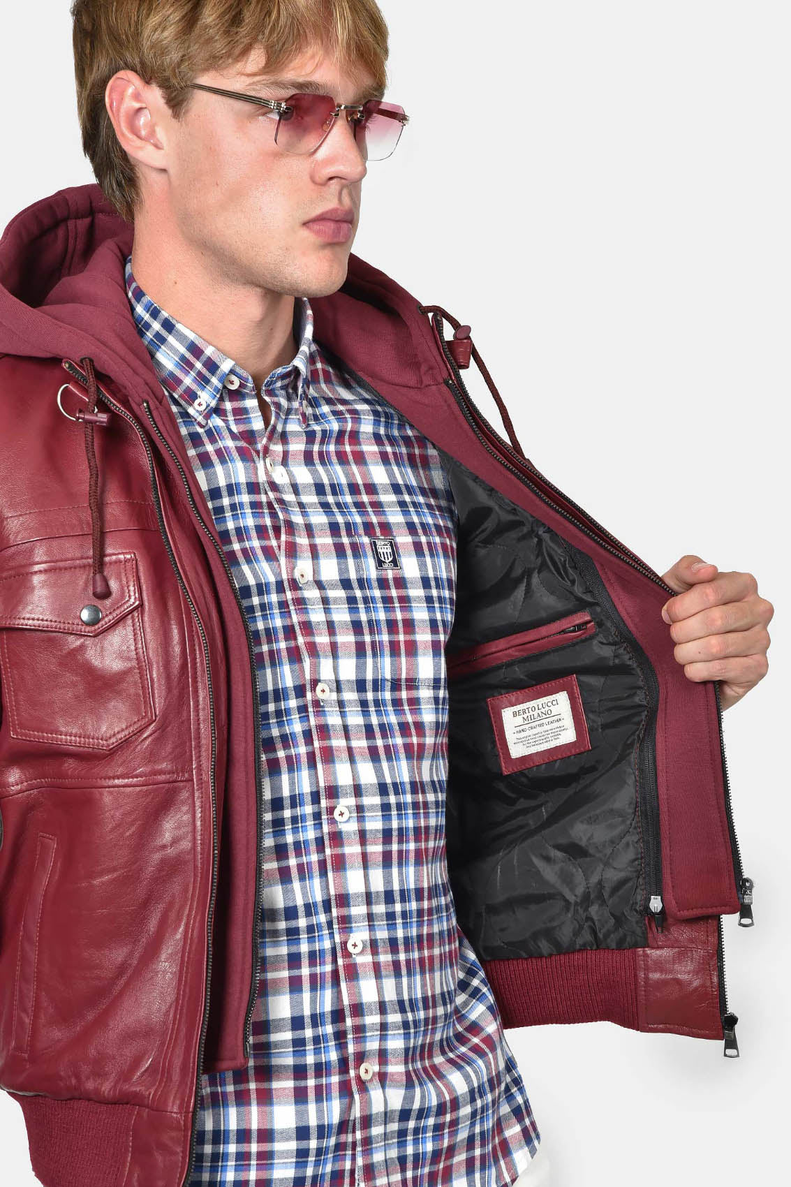 ανδρικό-δερμάτινο-μπουφάν-με-κουκούλα