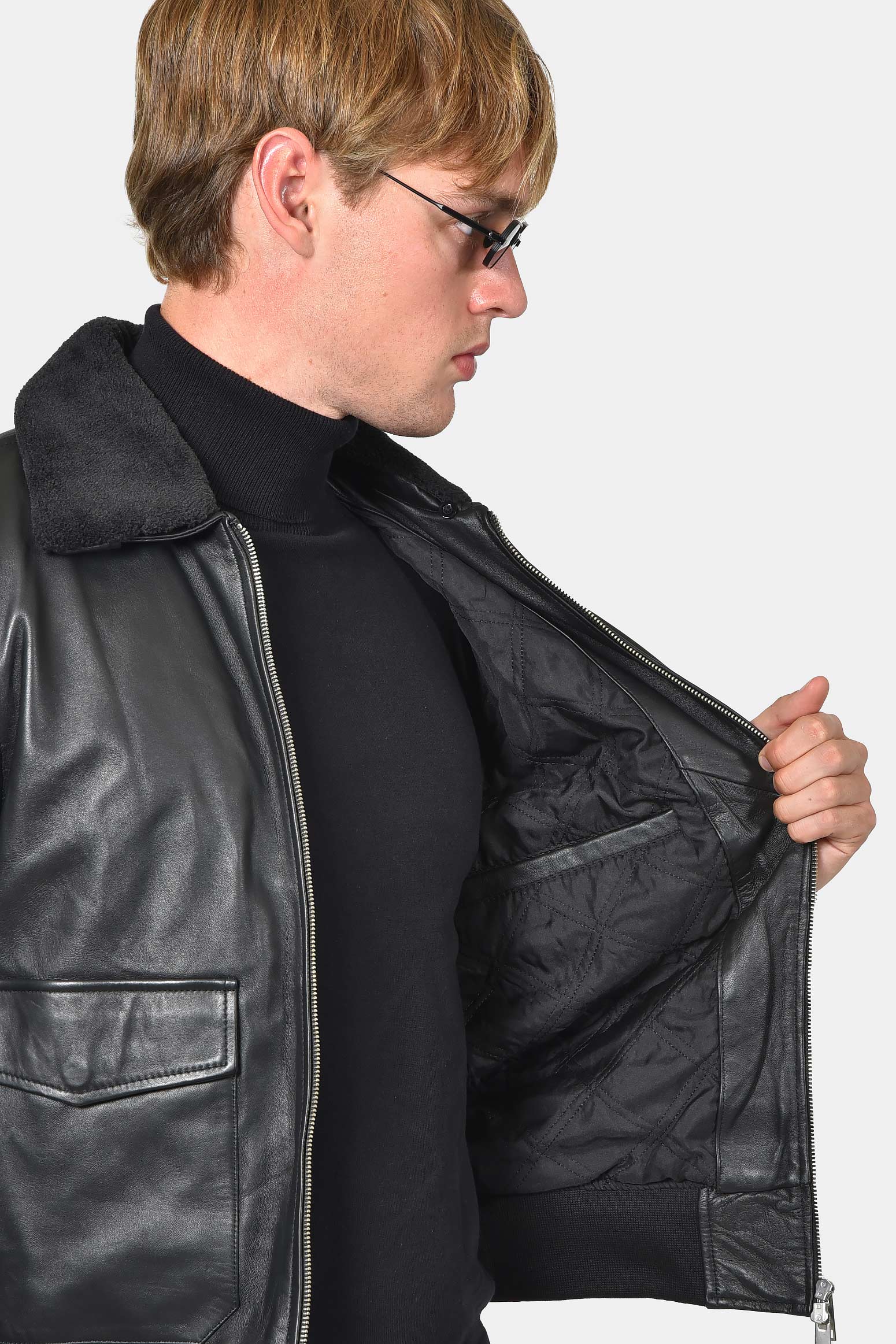 ανδρικό-δερμάτινο-bomber-μπουφάν