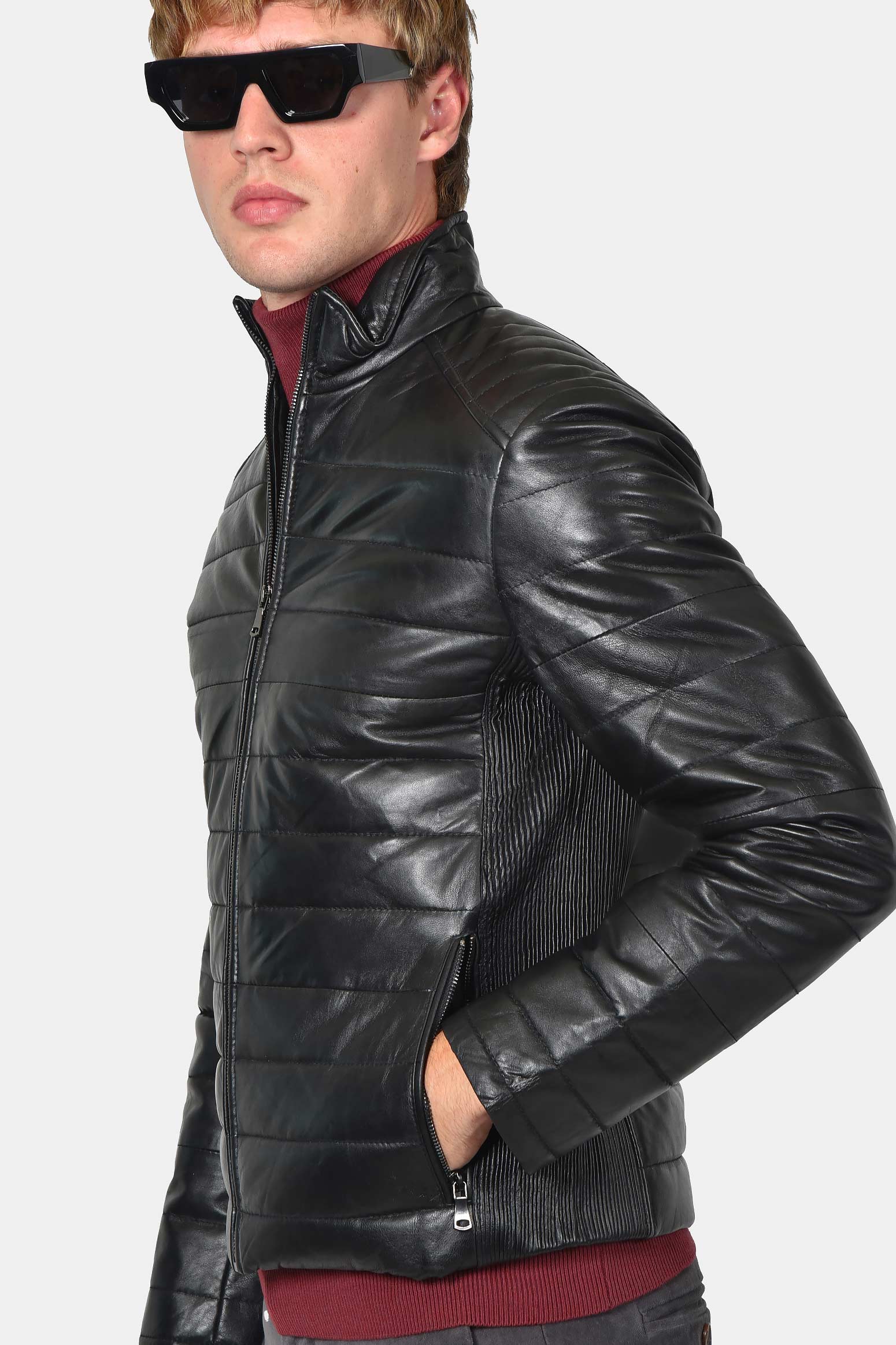 ανδρικό-δερμάτινο-μπουφάν-με-σχέδιο-ρίγα