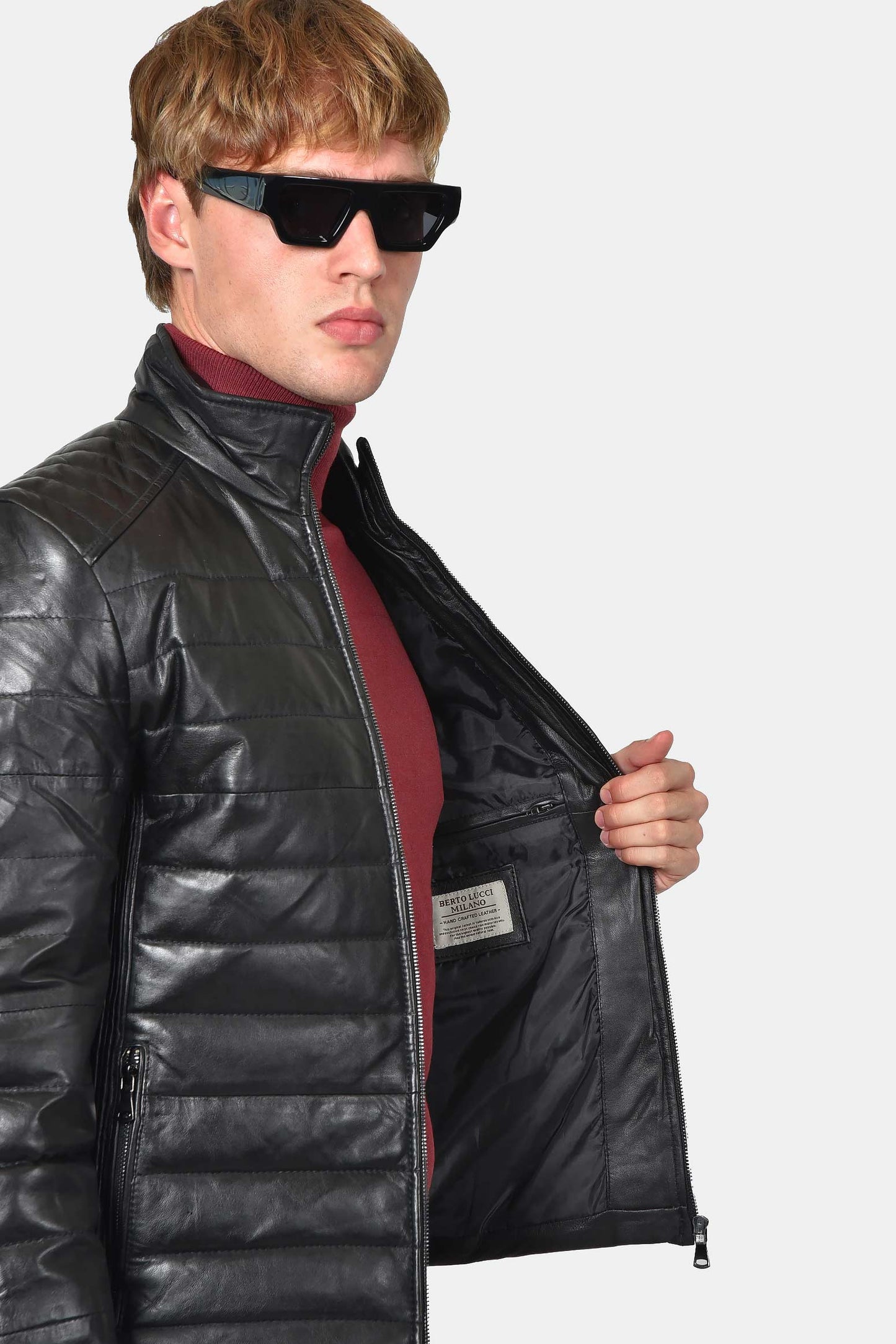 ανδρικό-δερμάτινο-μπουφάν-με-σχέδιο-ρίγα