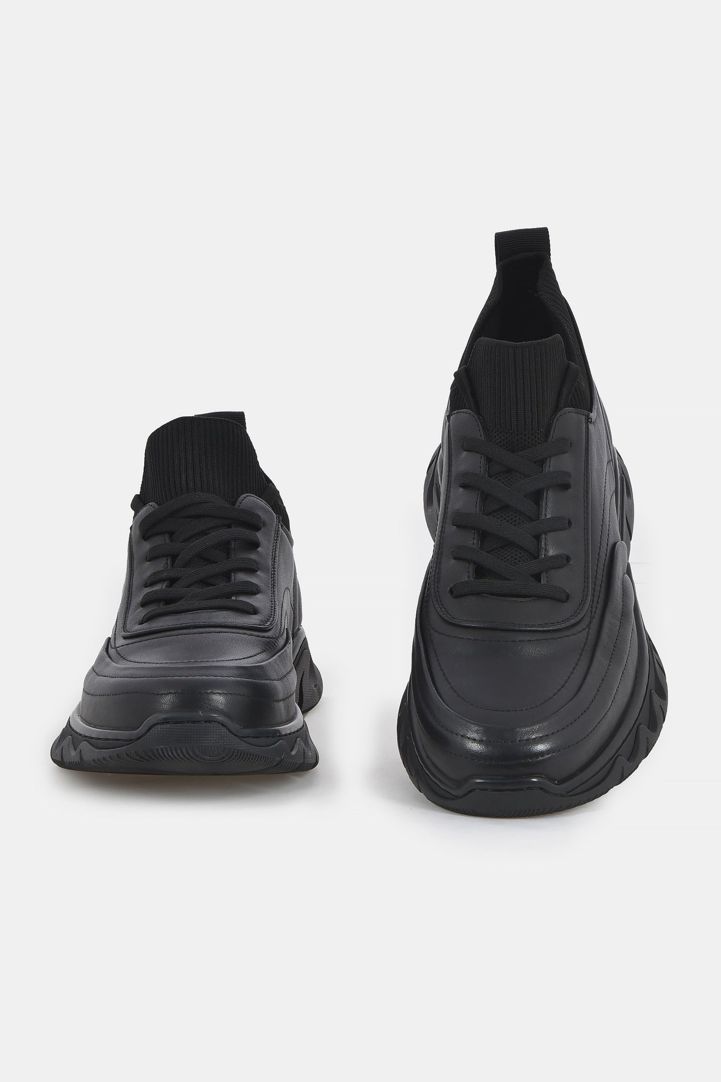 ανδρικό-δερμάτινο-sneaker-με-υφασμάτινο-τελείωμα